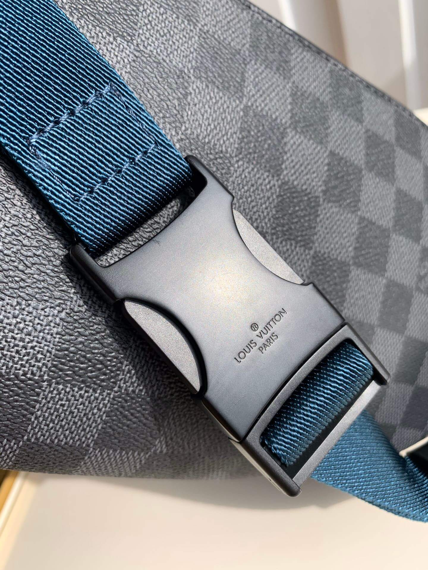 M40187 BUMBAG DamierCobalt fanny pack chest bag Men's bag black calfskin