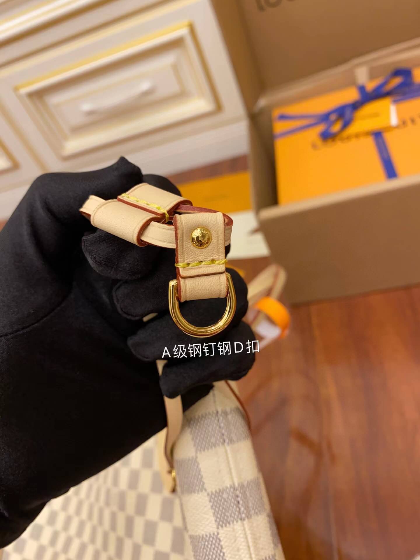 M41361 NEVERFULL MM Damier Ebene white Apricot INSIDE original quality