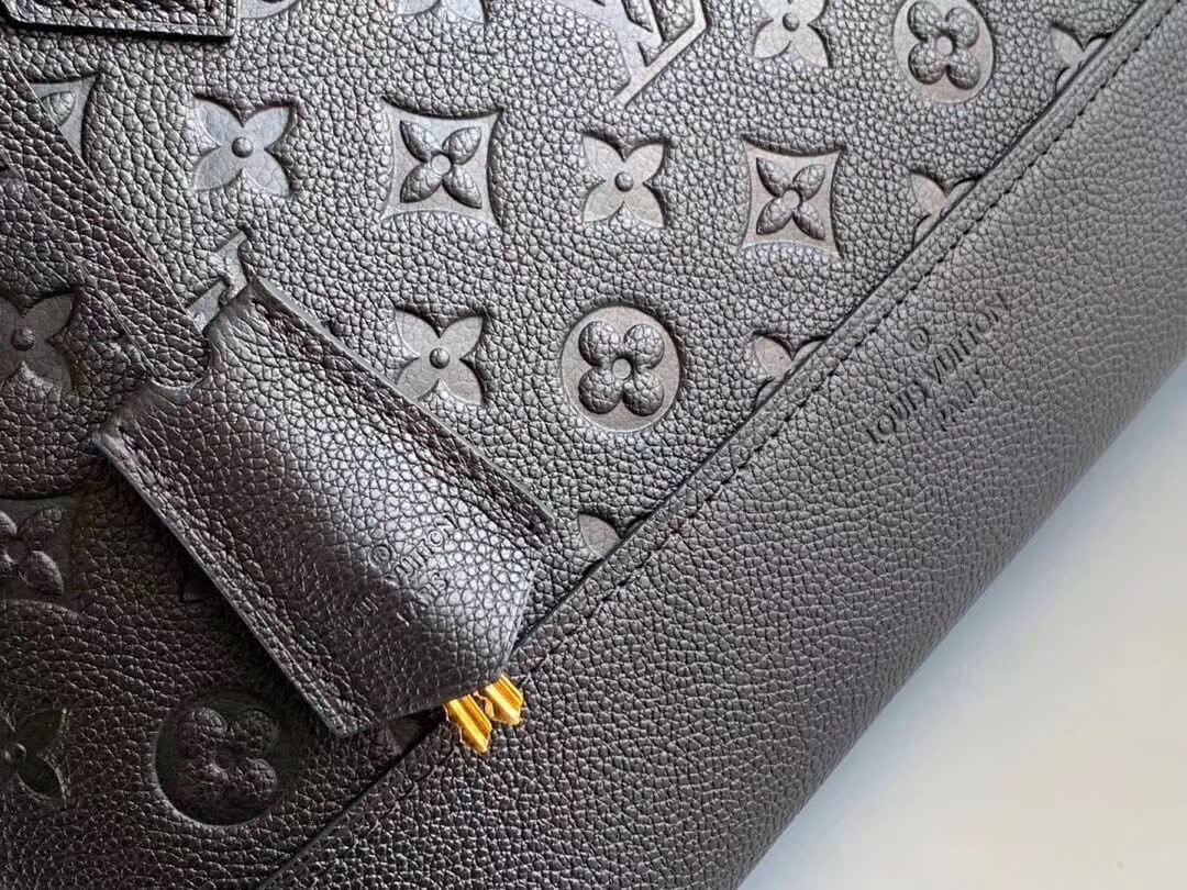 M44866 shoulder bag Handbag calfskin black Small size