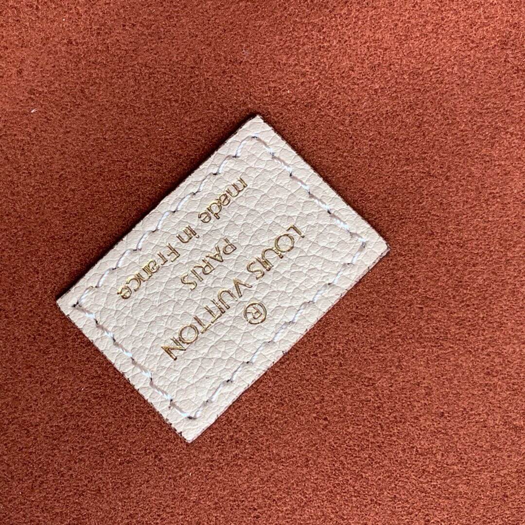 M44738 M44881 Pochette Métis WHITE Tourterelle Monogram Empreinte Leather