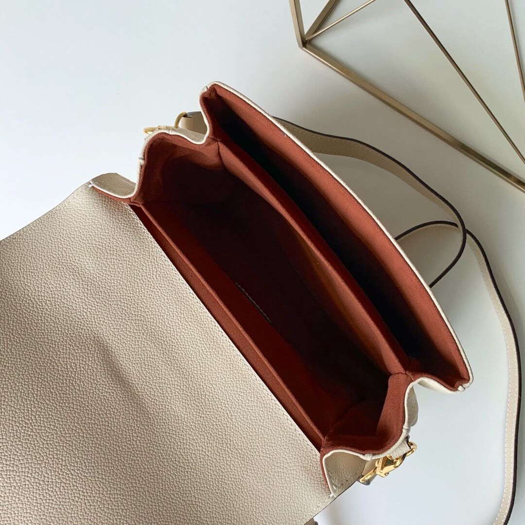 M44738 M44881 Pochette Métis WHITE Tourterelle Monogram Empreinte Leather