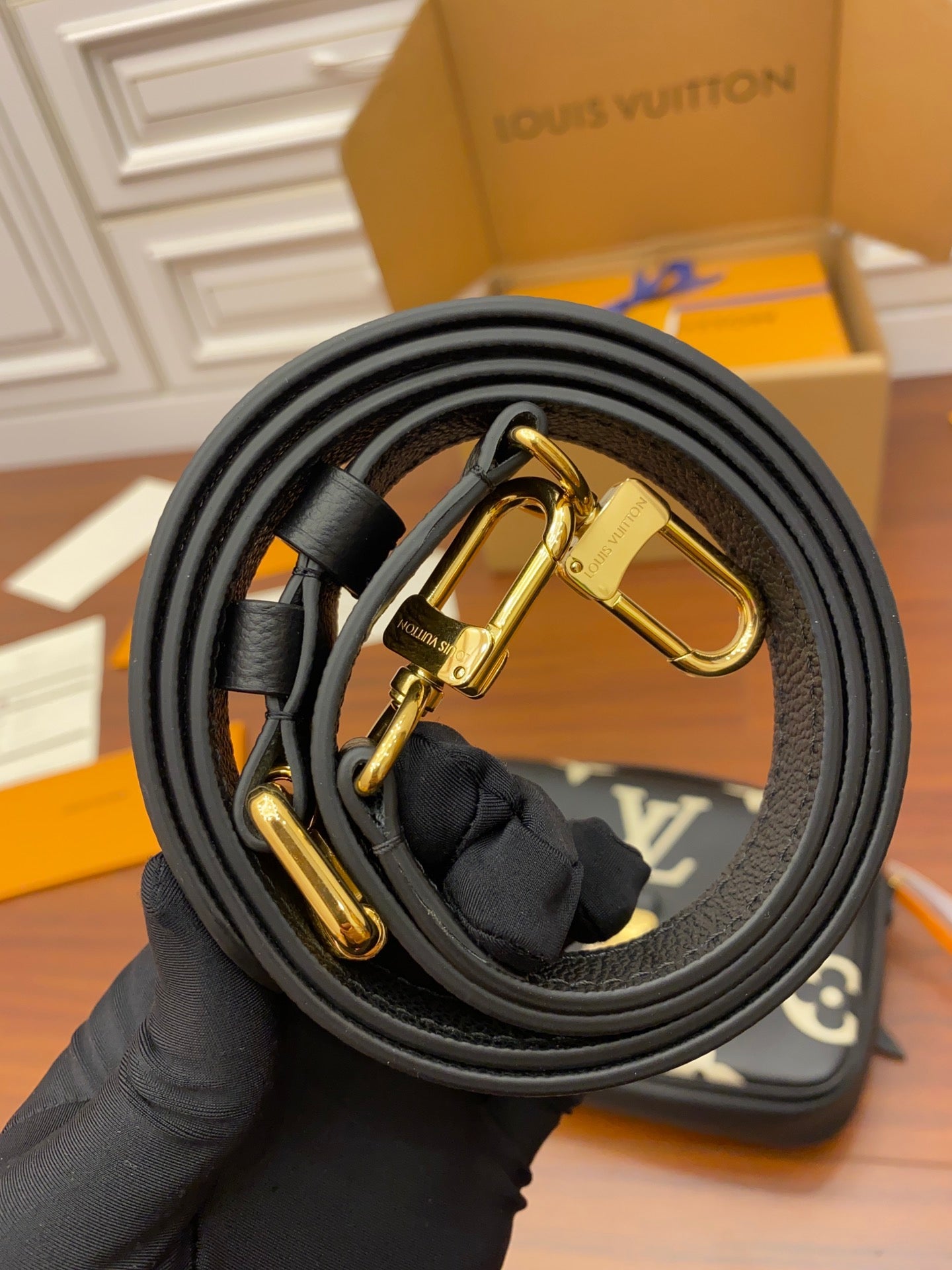 M45773 POCHETTE MÉTIS SHOULDER CROSS BODY BAGS BLACK 25cm