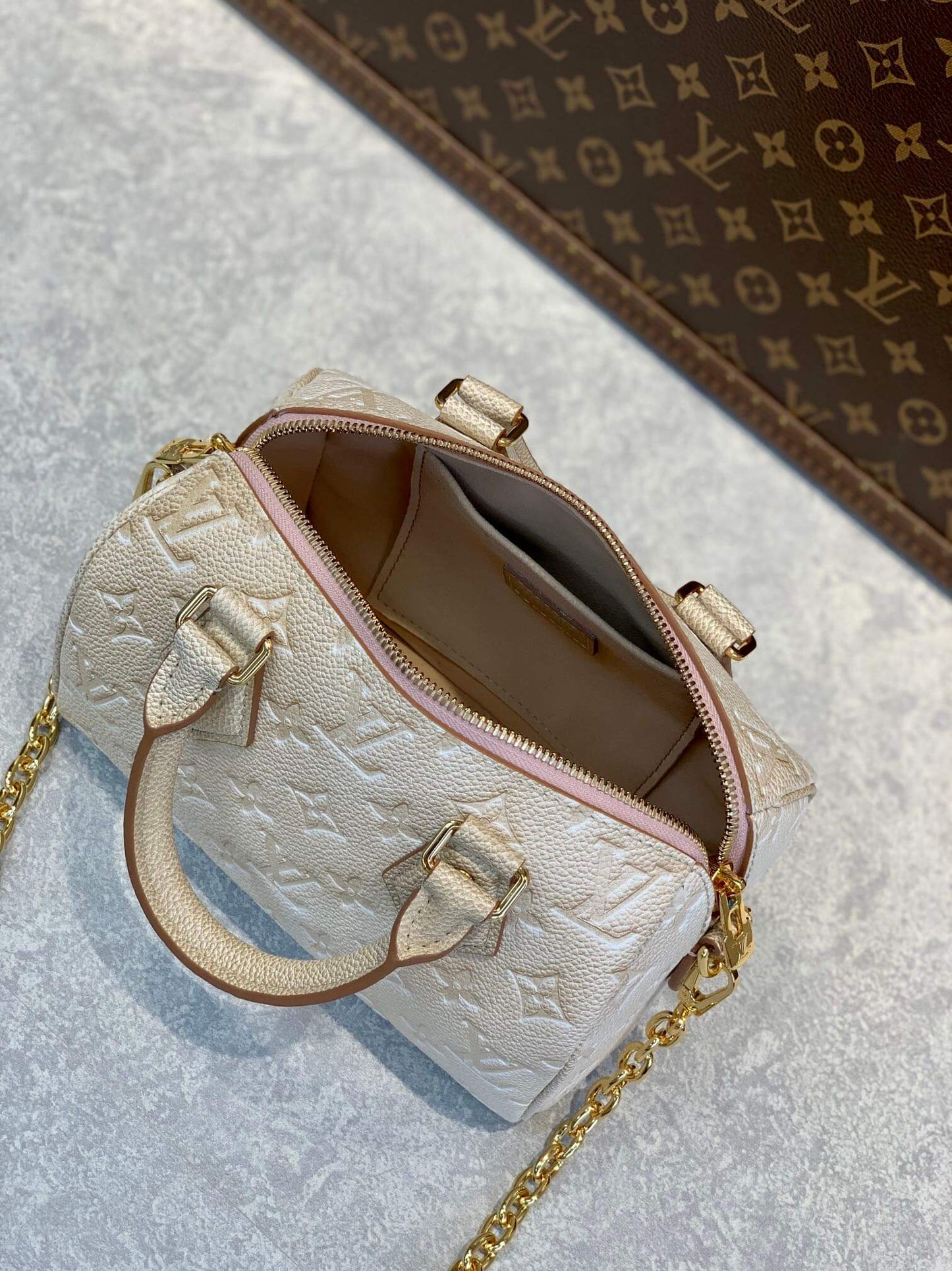 M46163 Handbag shoulder bag cross body bags calfskin dirty white Embossing