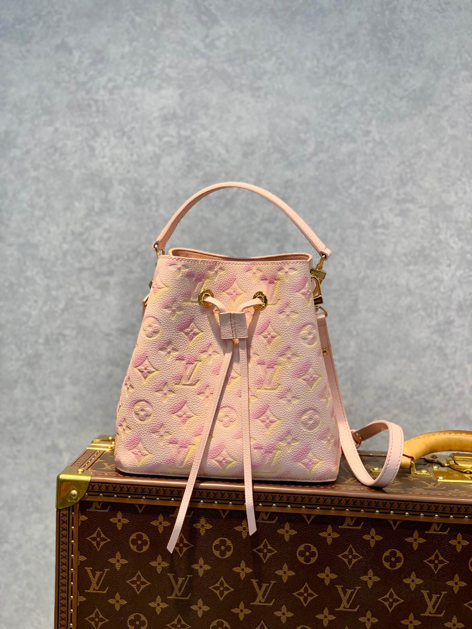 M46174 pink NéoNoé BB Bucket bag Monogram Empreinte