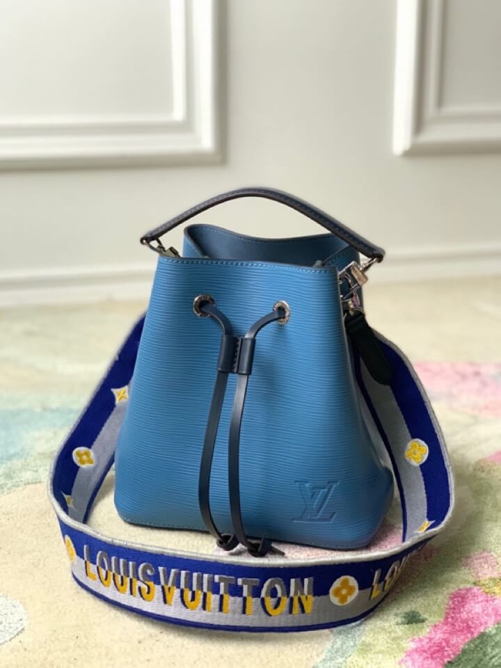M57706 NÉONOÉ BB bucket bag blue