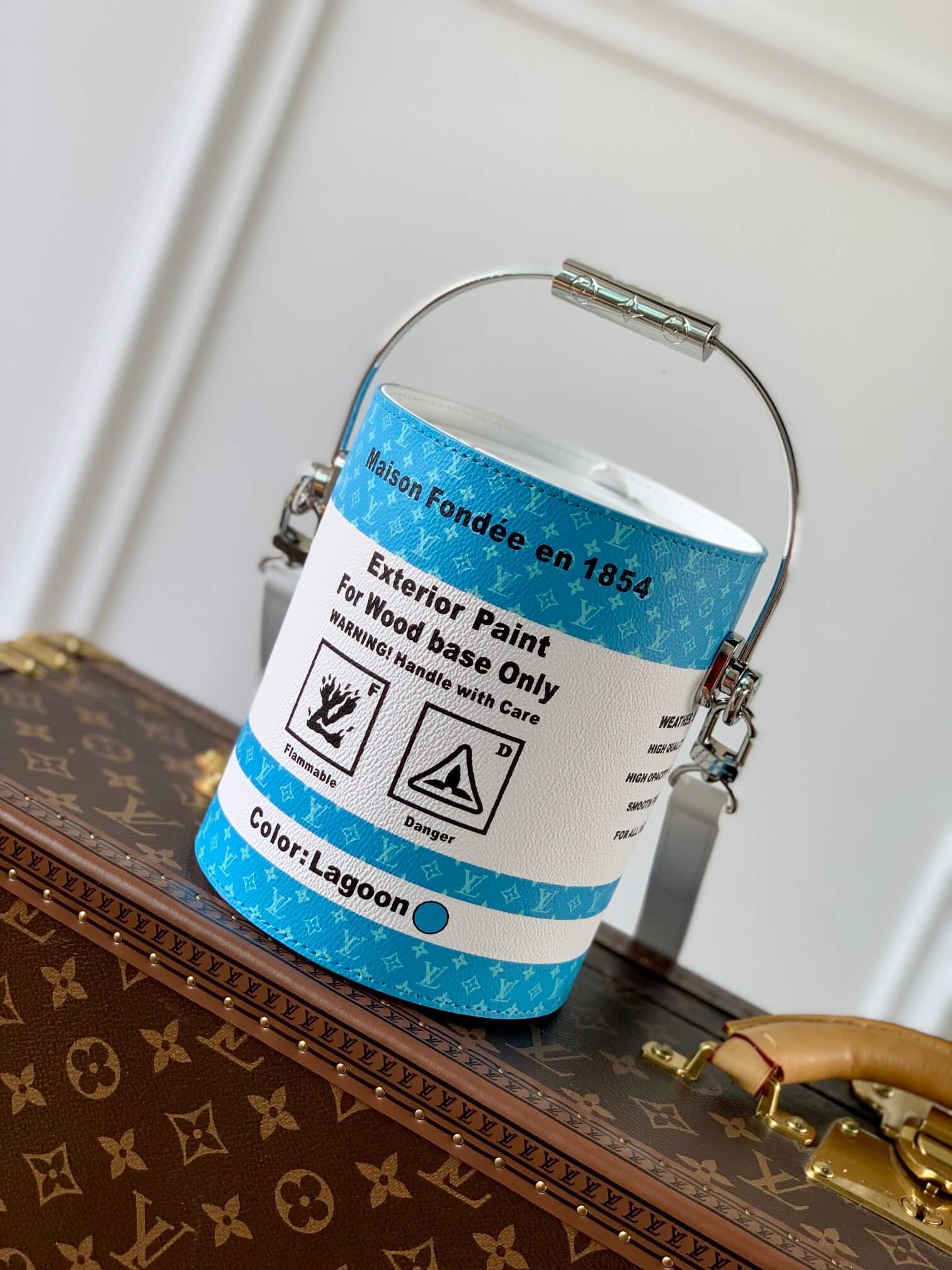 M81597 Paint Can blue Virgil Abloh 17.cm cross body bags