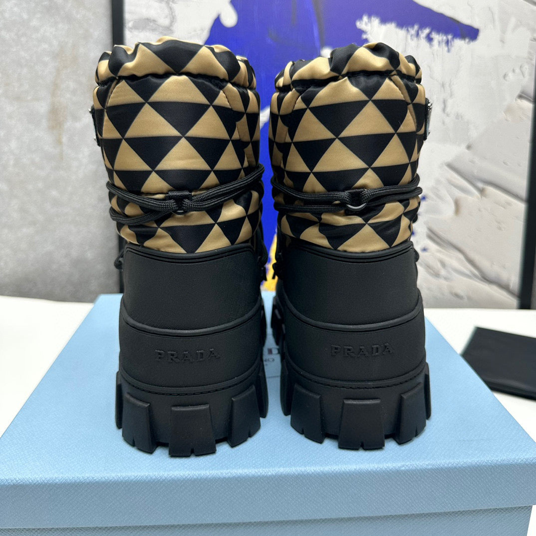 PRADA NYLON GABARDINE APRÈS SKI BOOTIES BLACK BEIGE