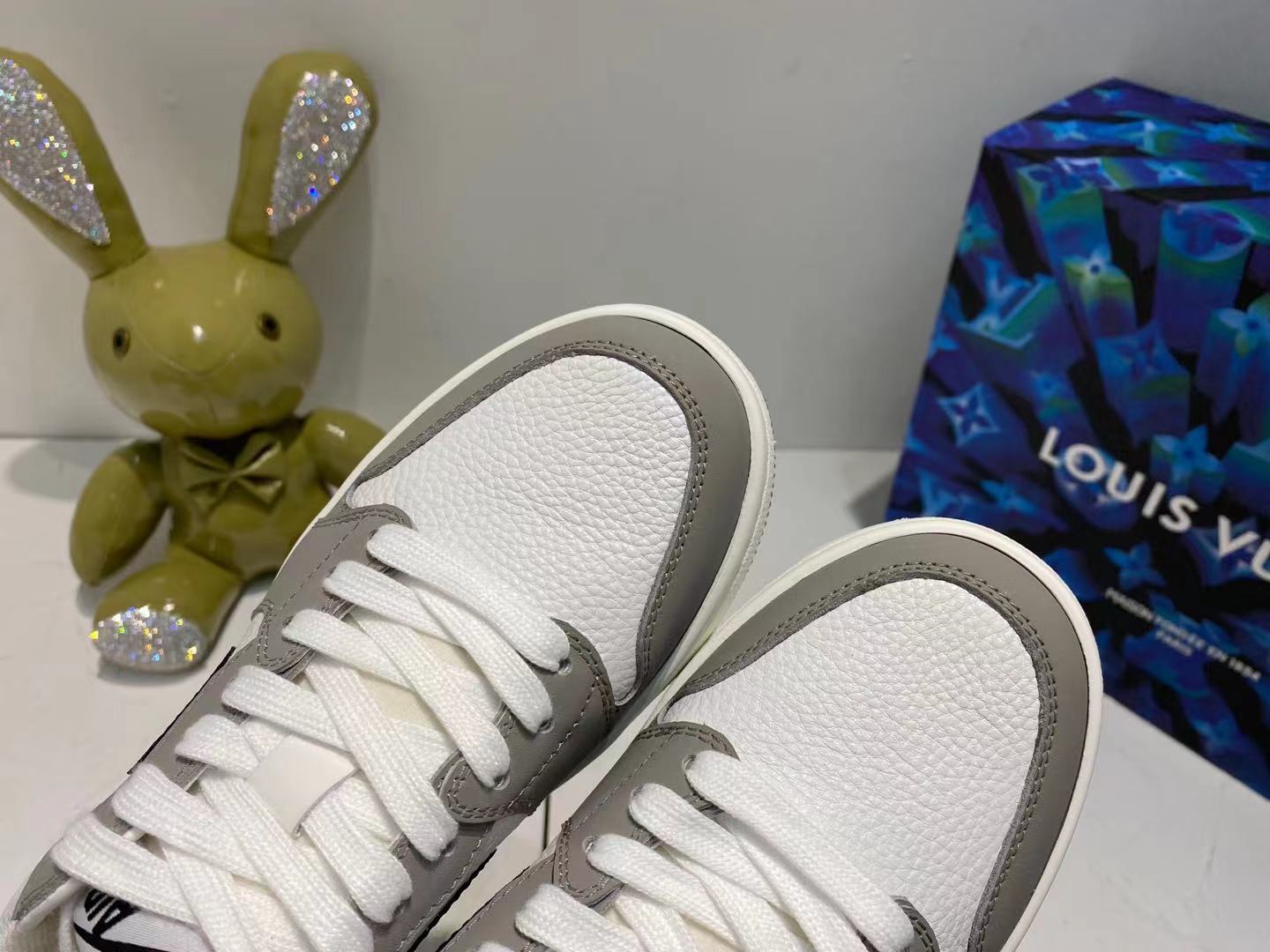 Luxury Shoes - LU-V - 1088