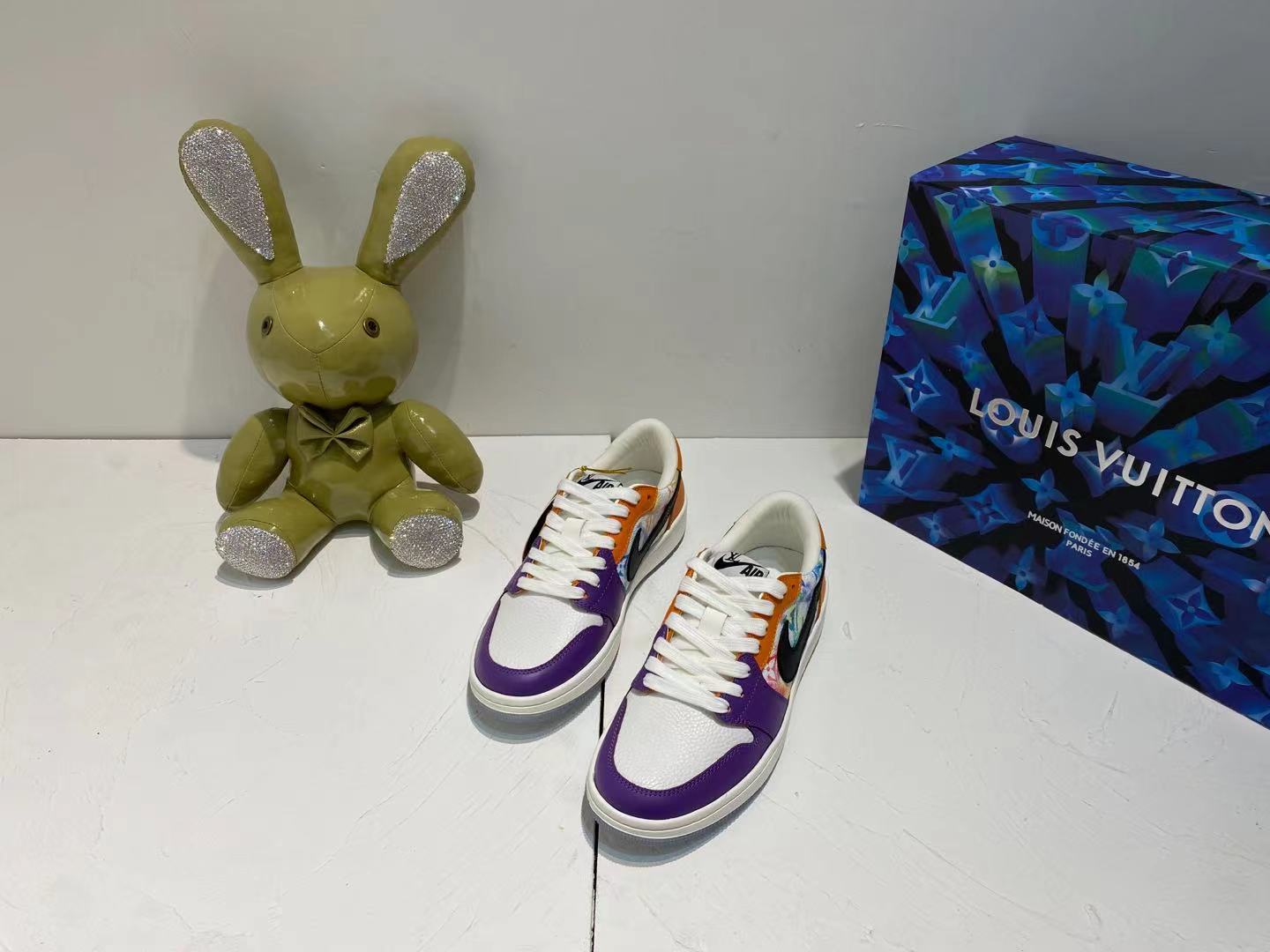 Luxury Shoes - LU-V - 1086