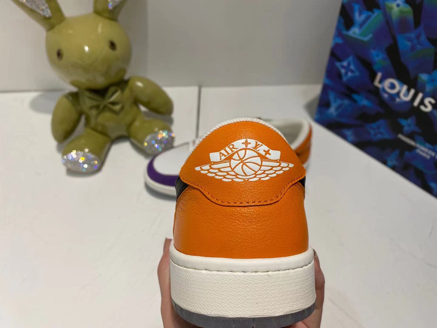 Luxury Shoes - LU-V - 1086