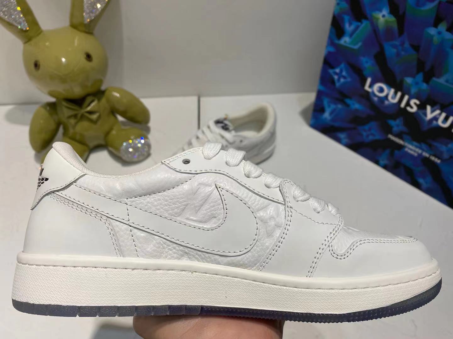 Luxury Shoes - LU-V - 1087