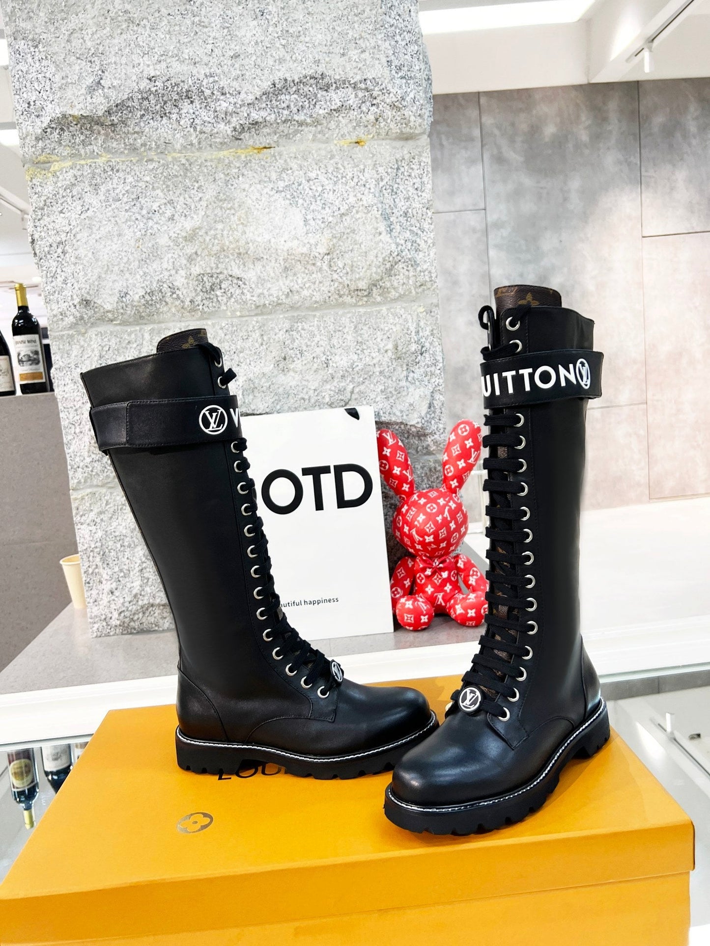 Luxury Shoes - LU-V - 488