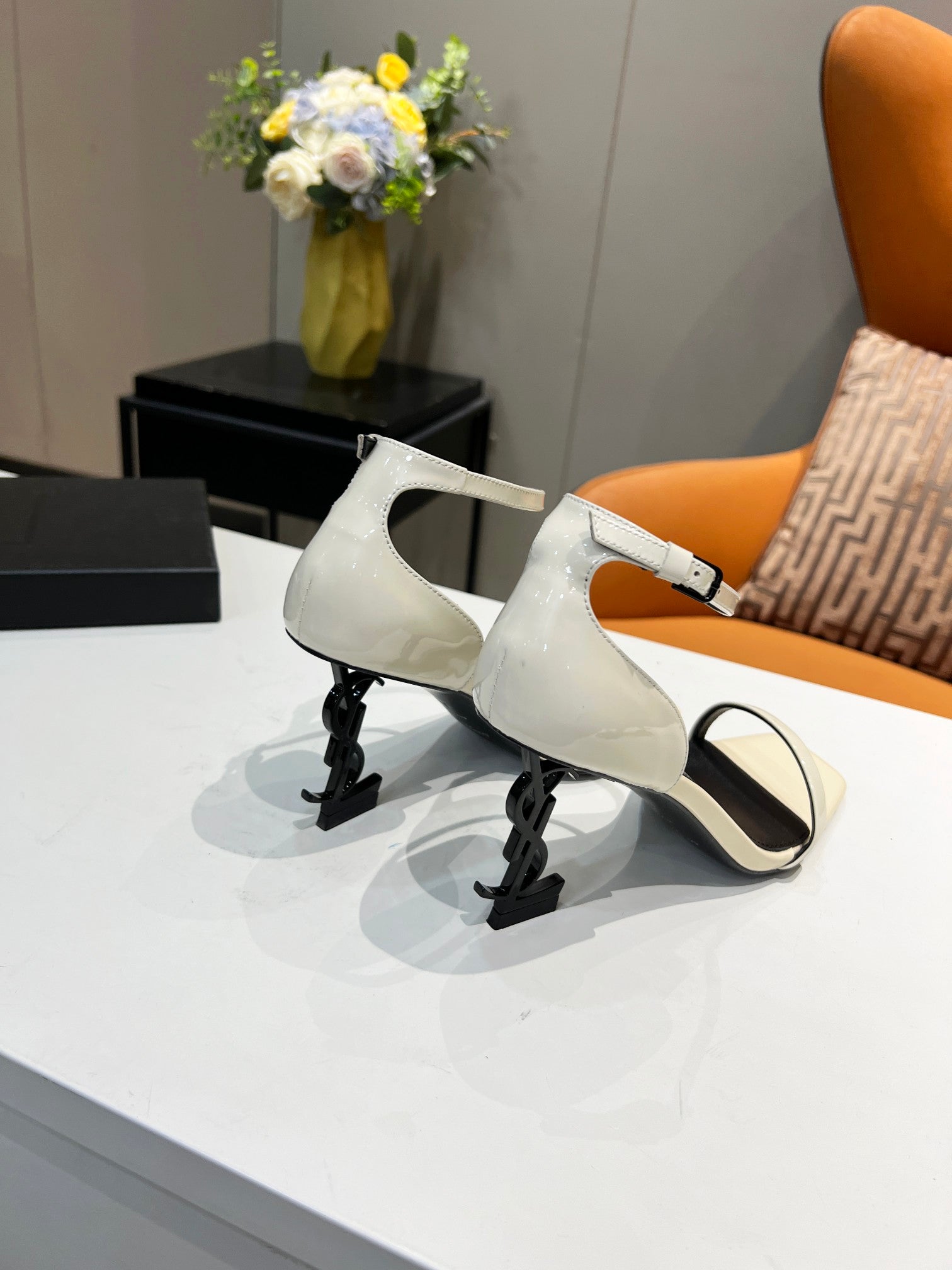 Luxury Shoes Sandals - SL - 547