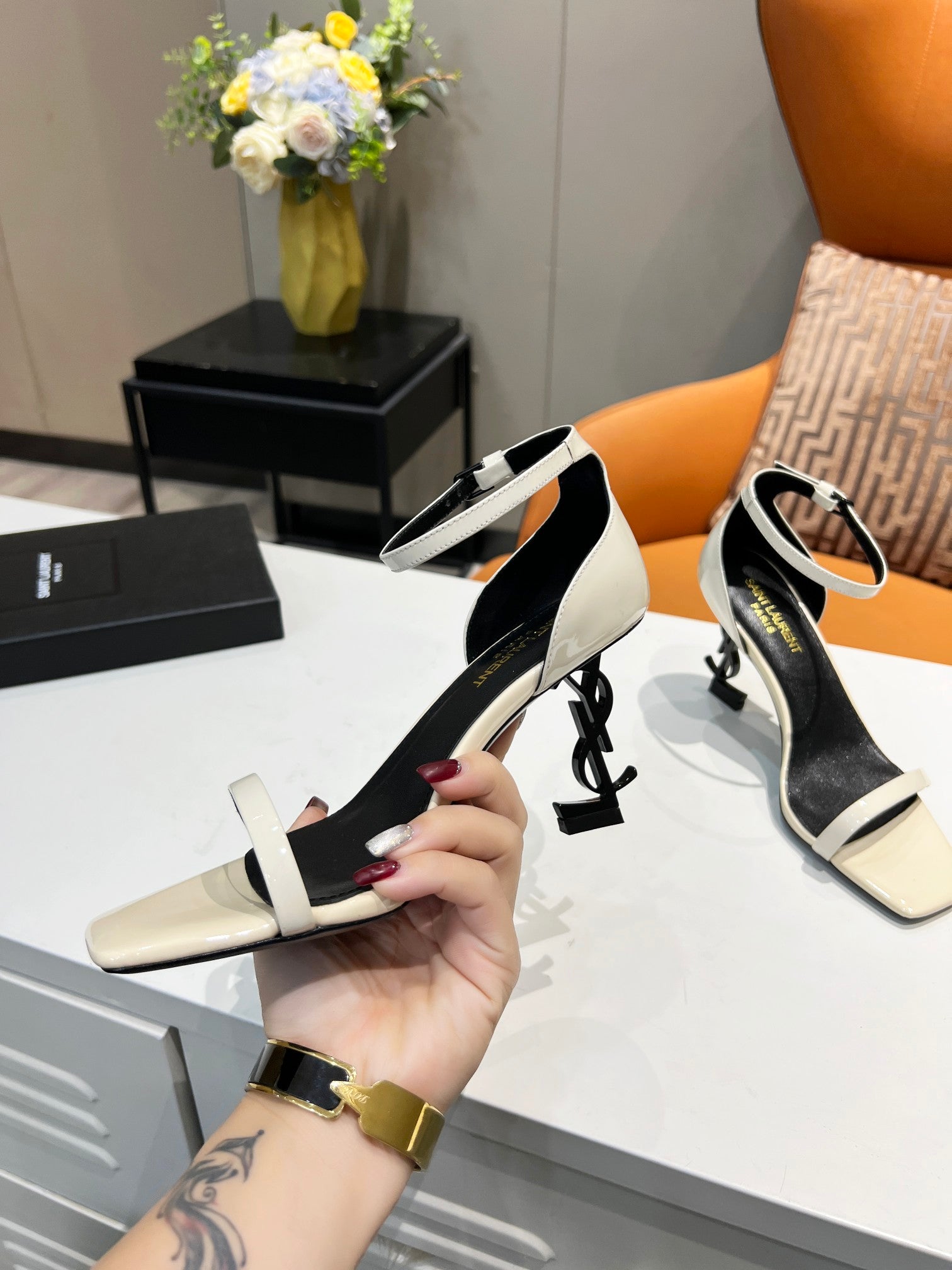 Luxury Shoes Sandals - SL - 547