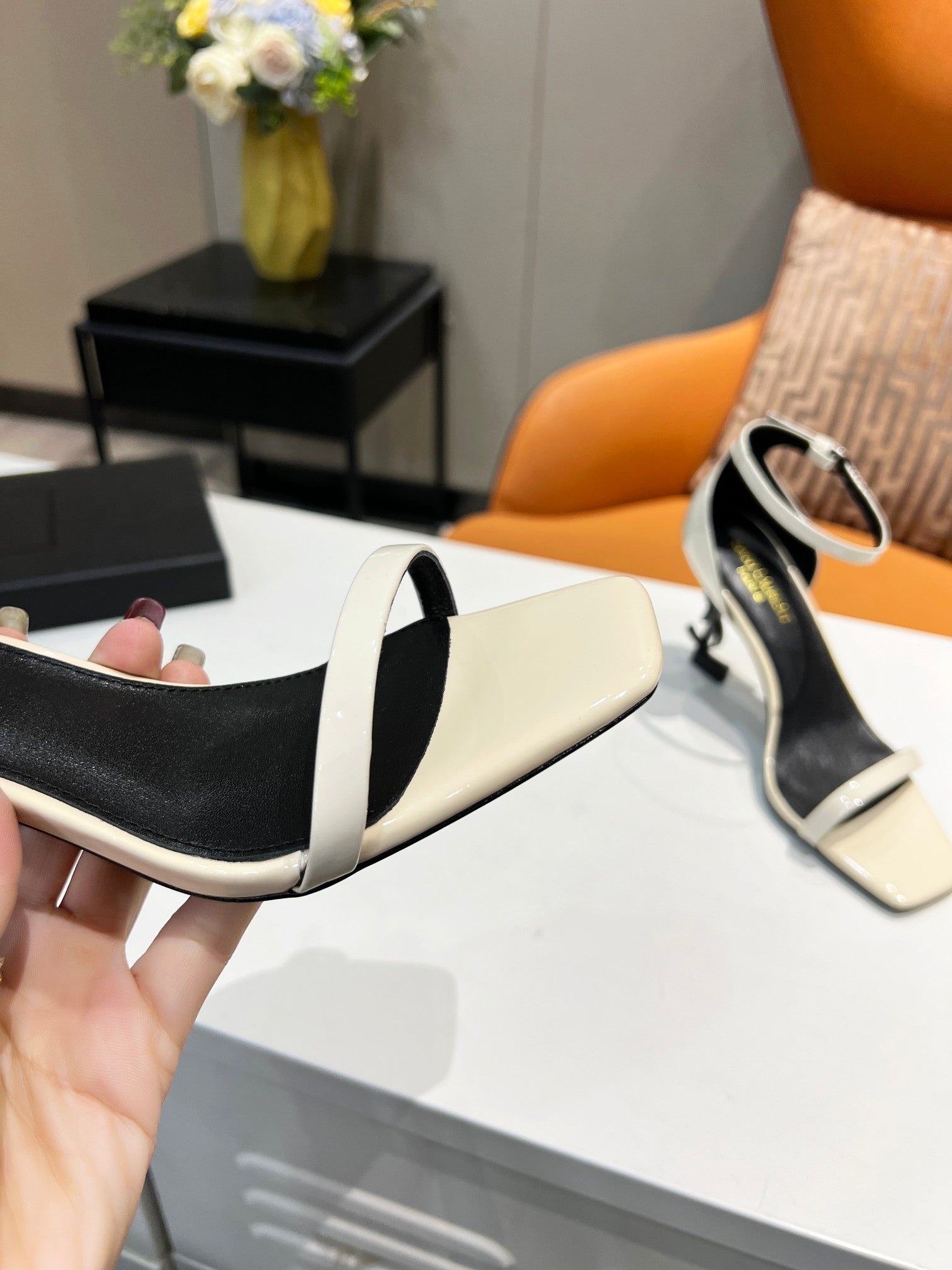 Luxury Shoes Sandals - SL - 547