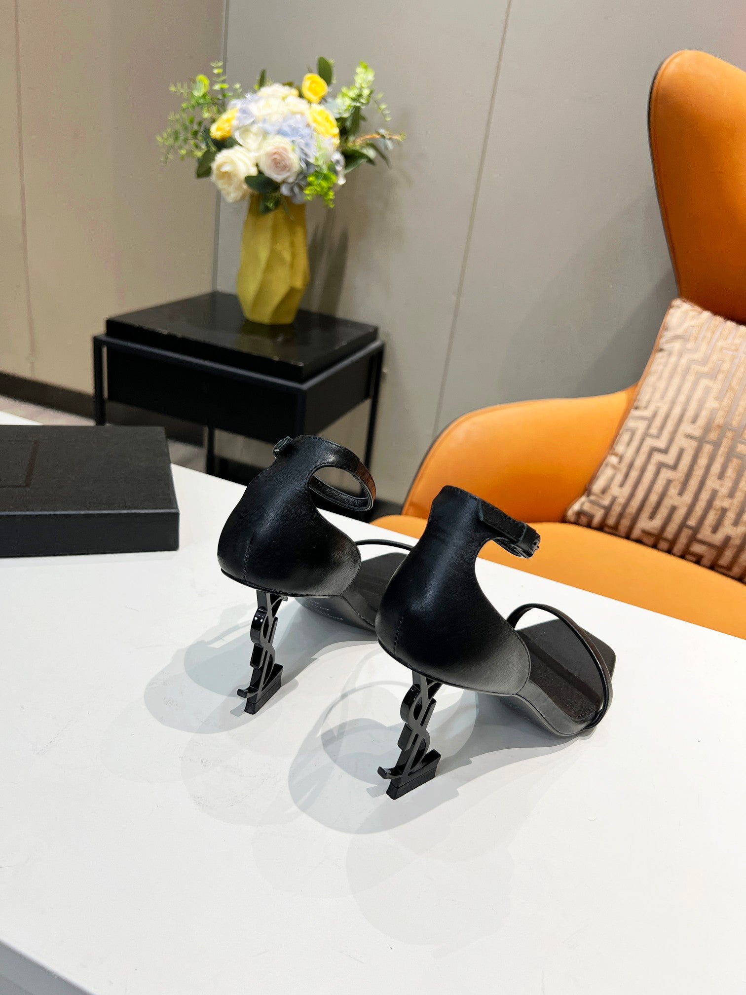 Luxury Shoes Sandals - SL - 540