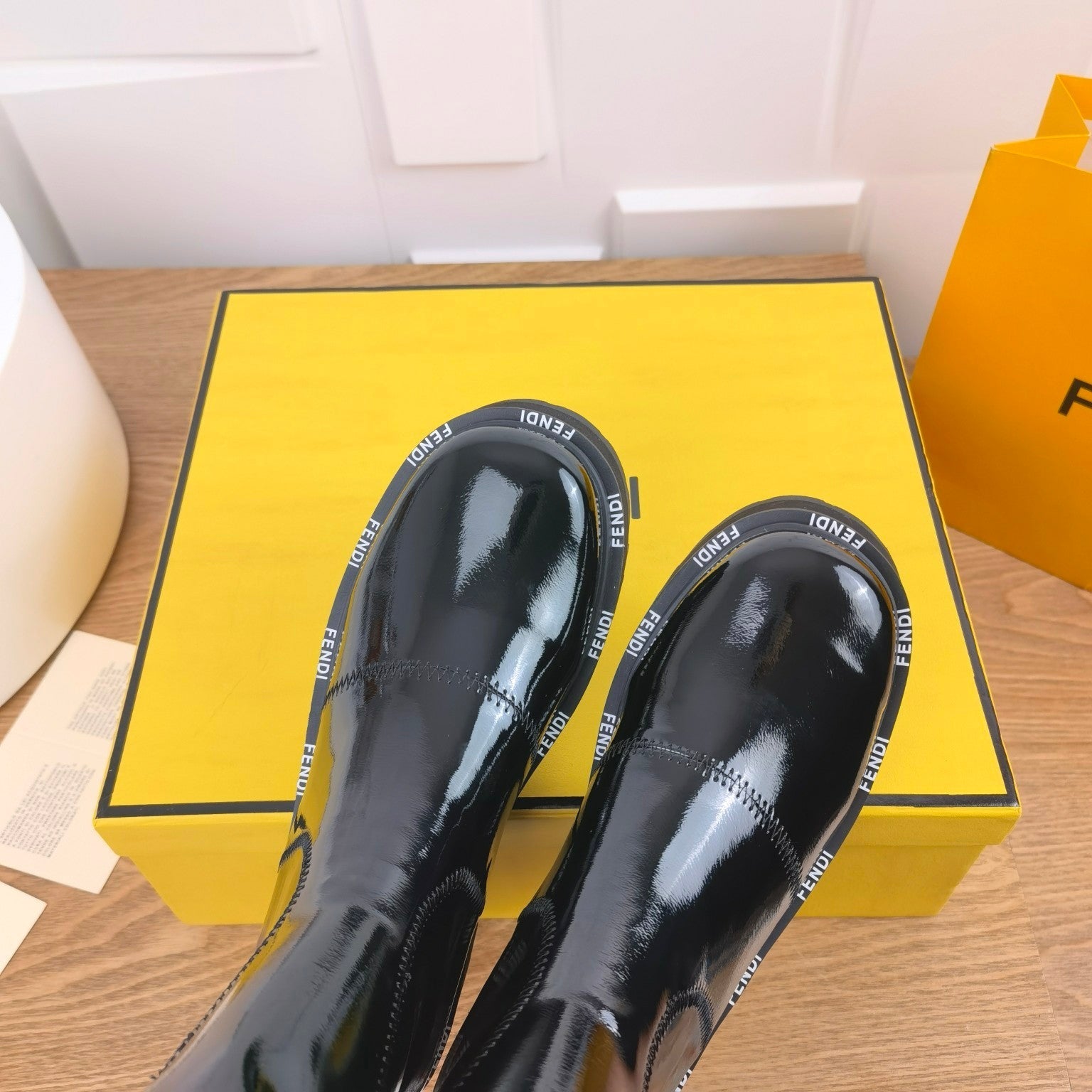 Luxury Shoes - FED - 702