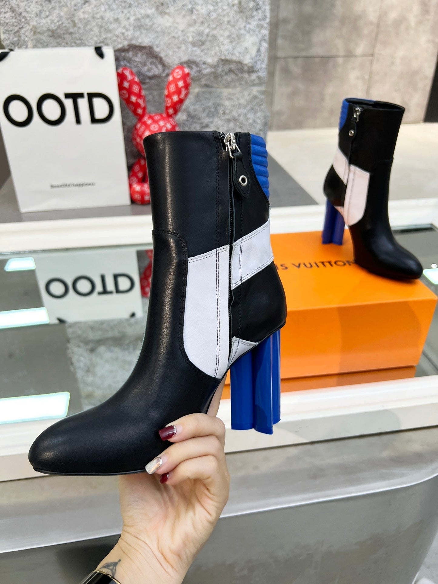 Luxury Shoes - LU-V - 508