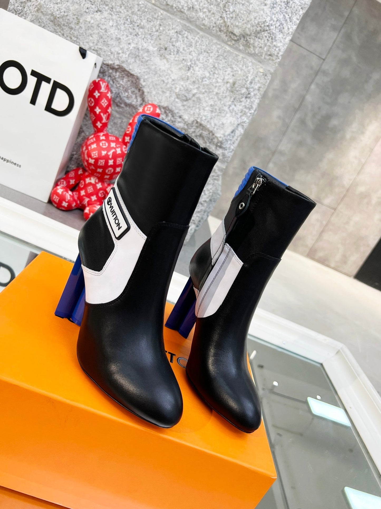 Luxury Shoes - LU-V - 508