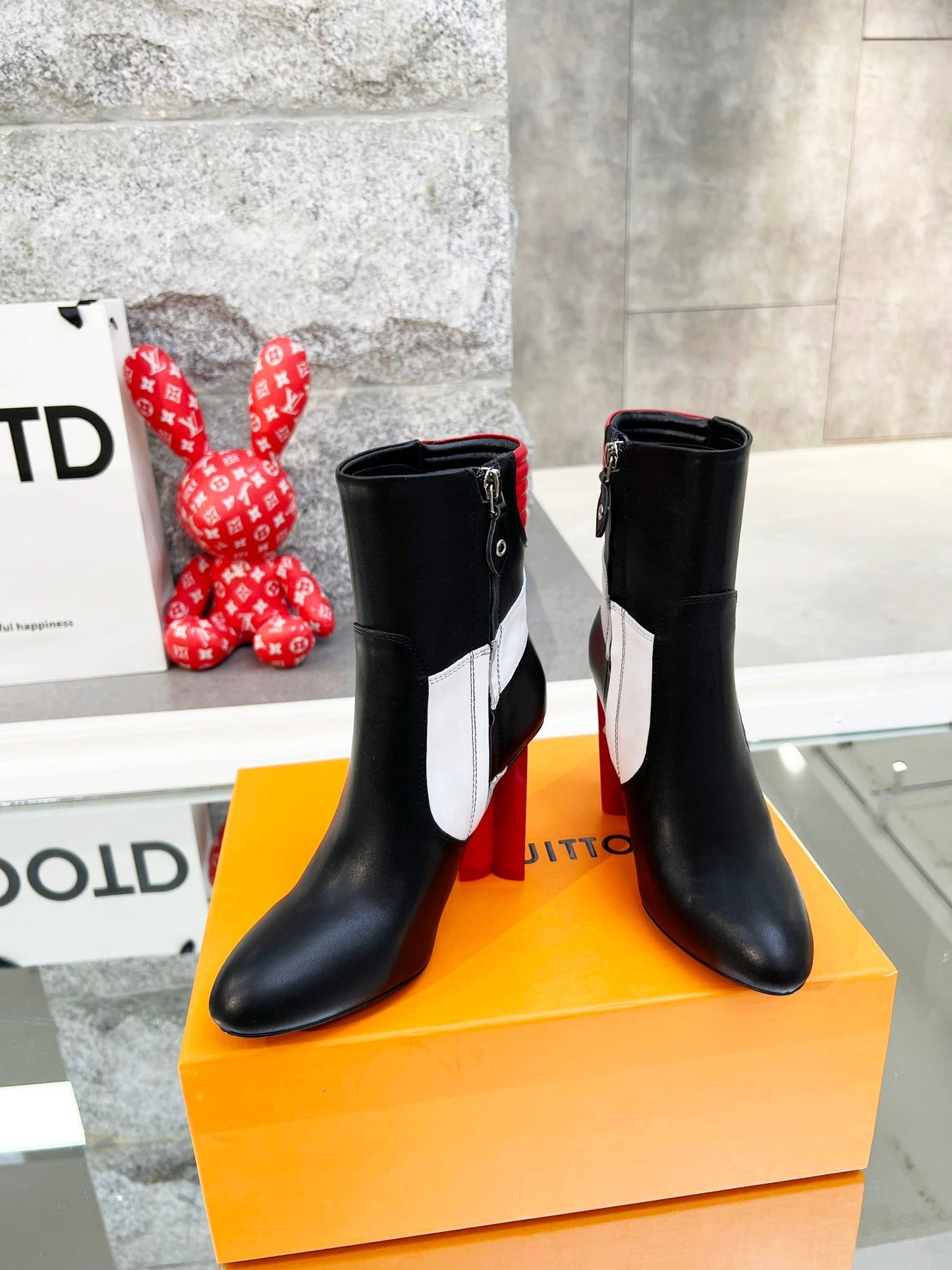 Luxury Shoes - LU-V - 510