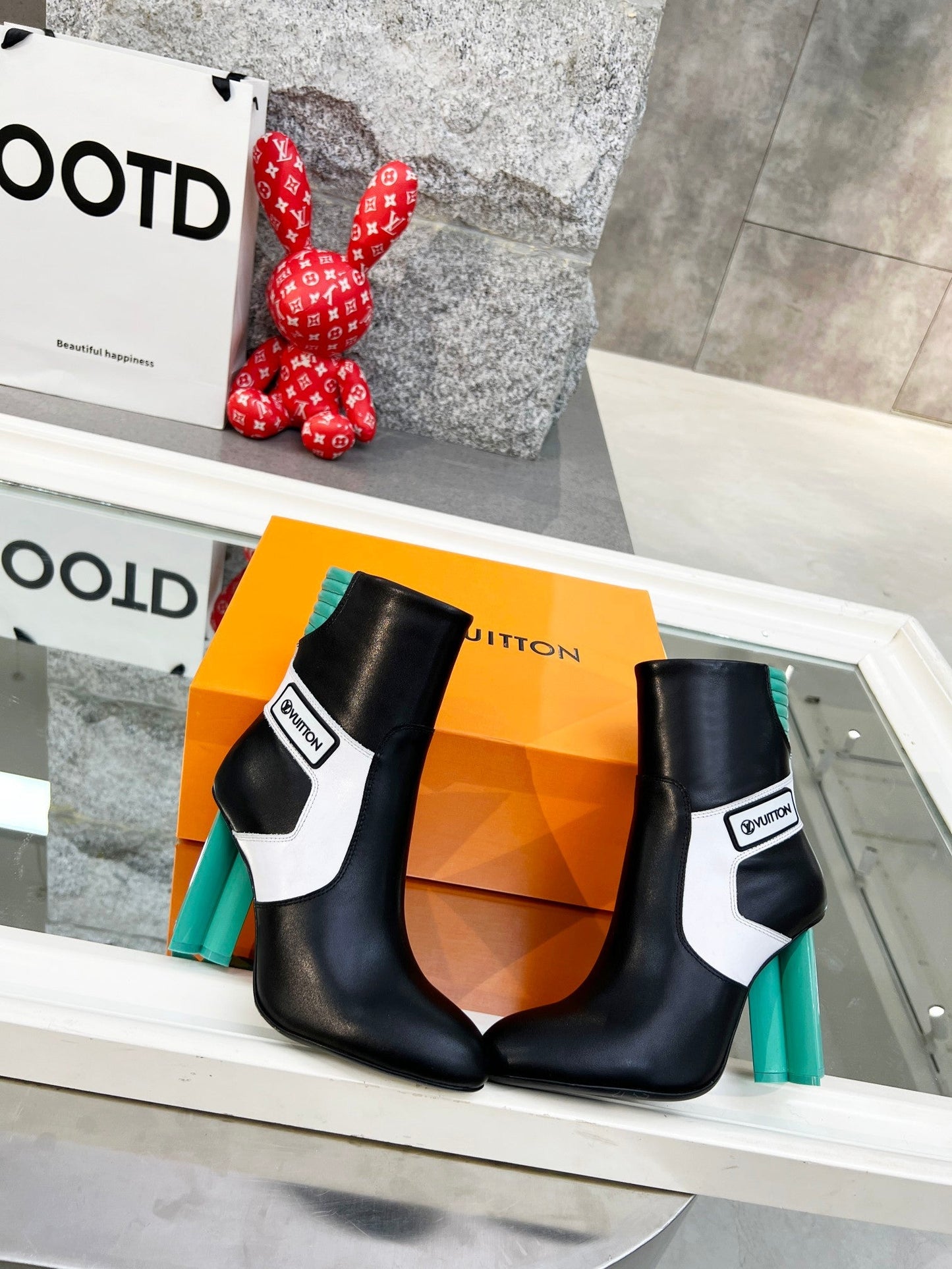 Luxury Shoes - LU-V - 509