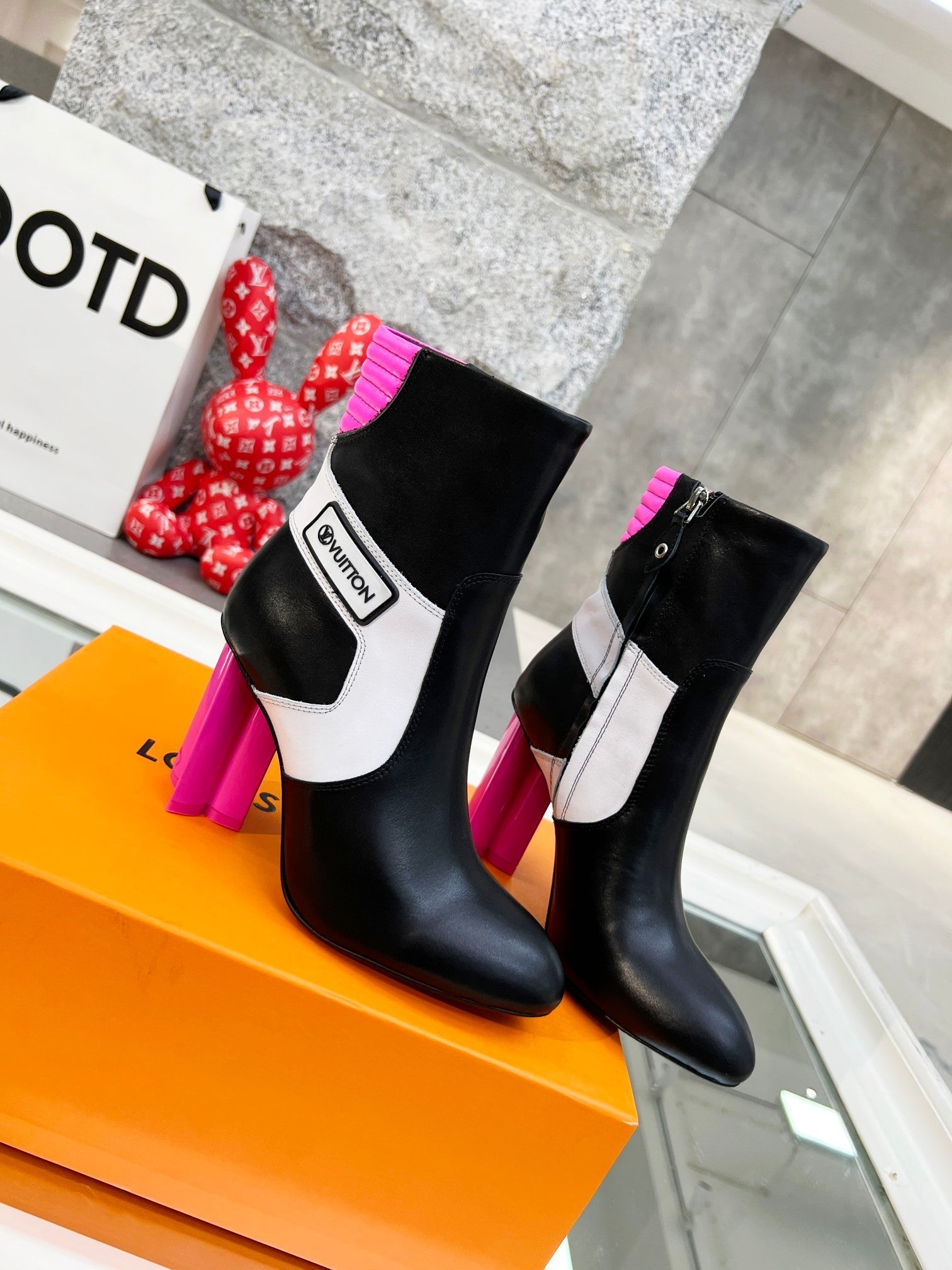 Luxury Shoes - LU-V - 507