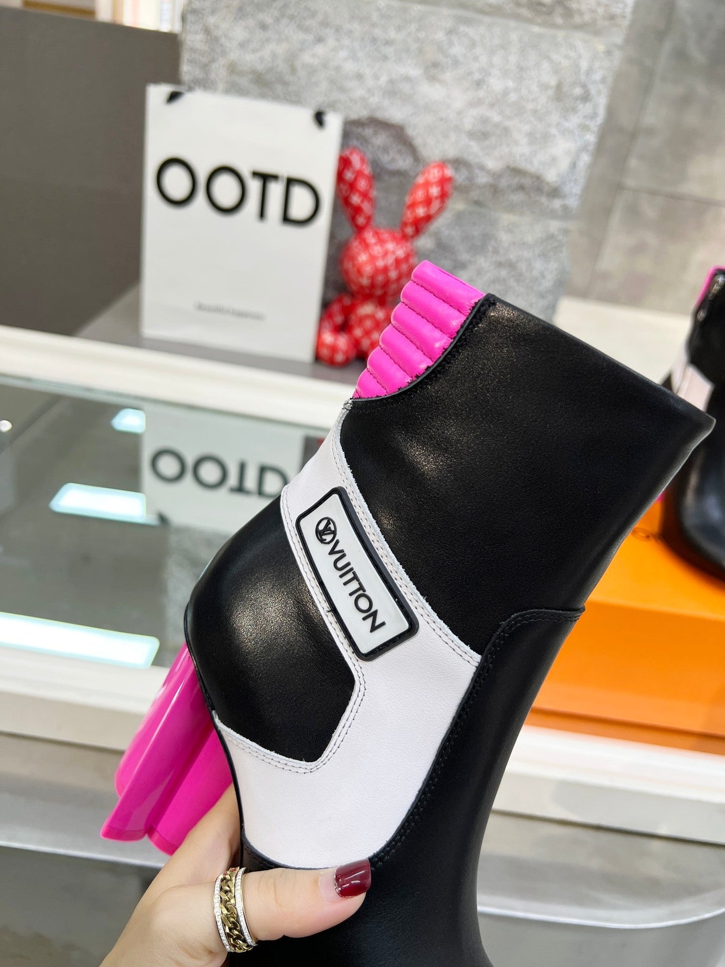 Luxury Shoes - LU-V - 507