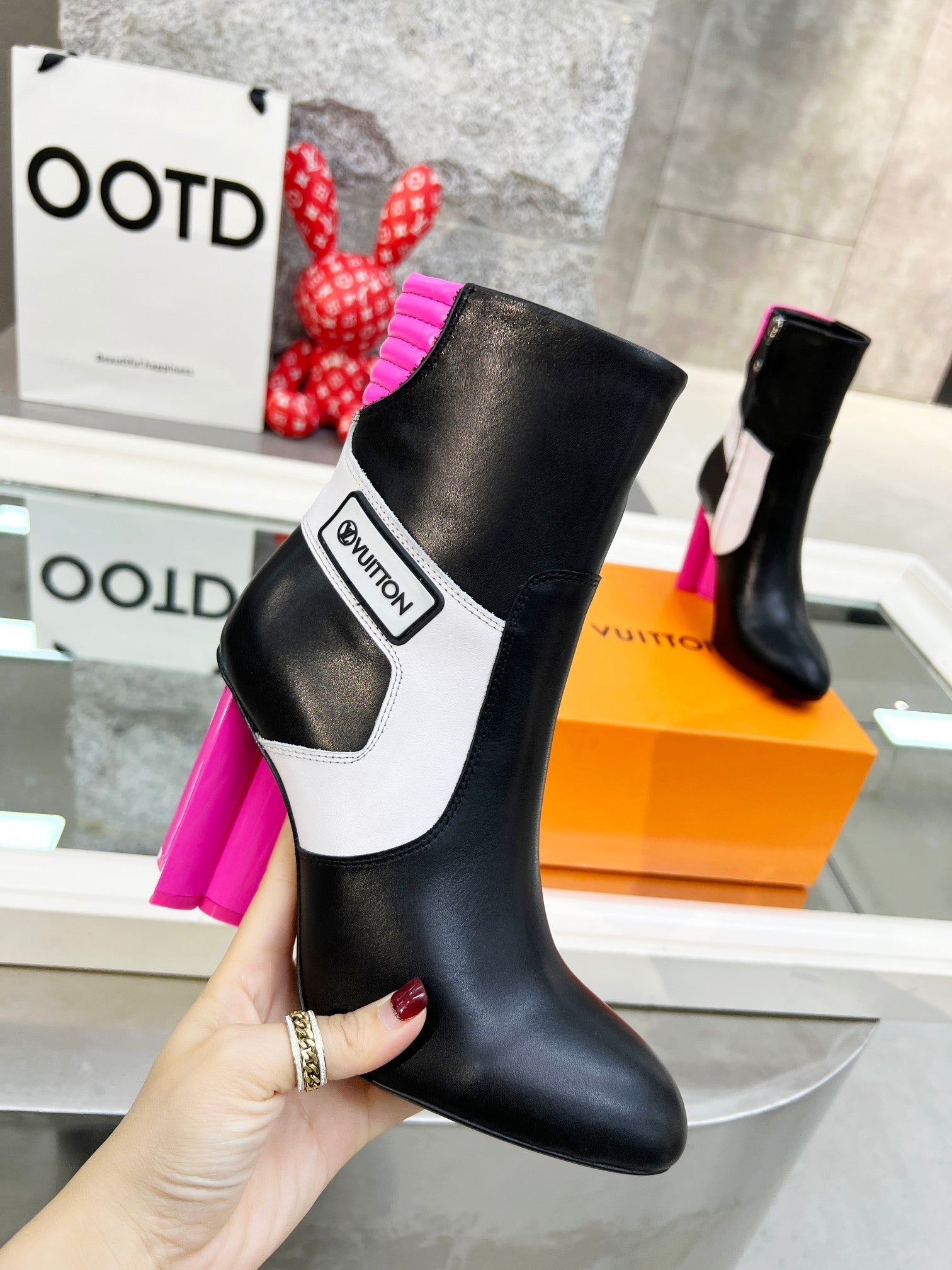 Luxury Shoes - LU-V - 507