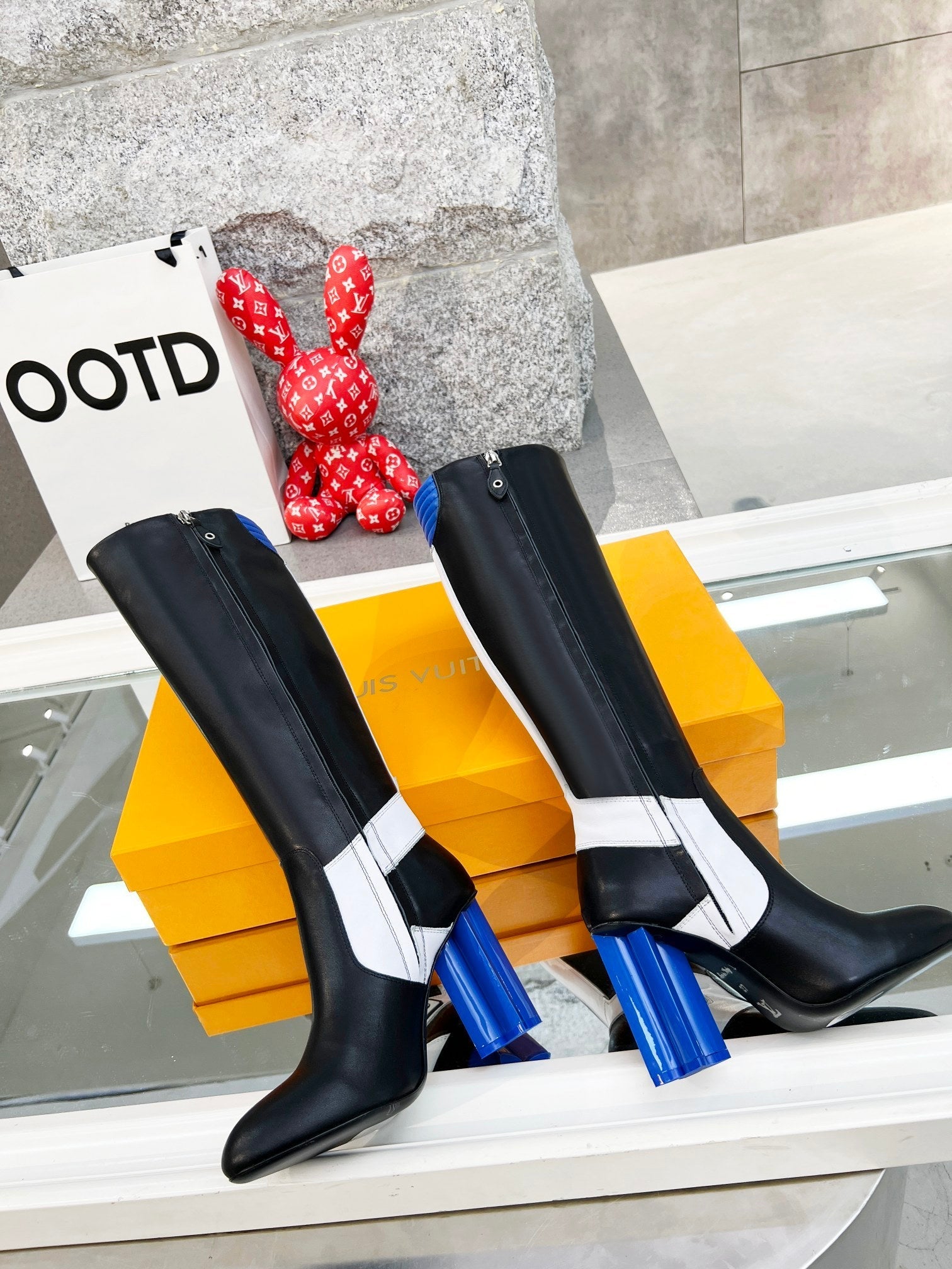 Luxury Shoes - LU-V - 506