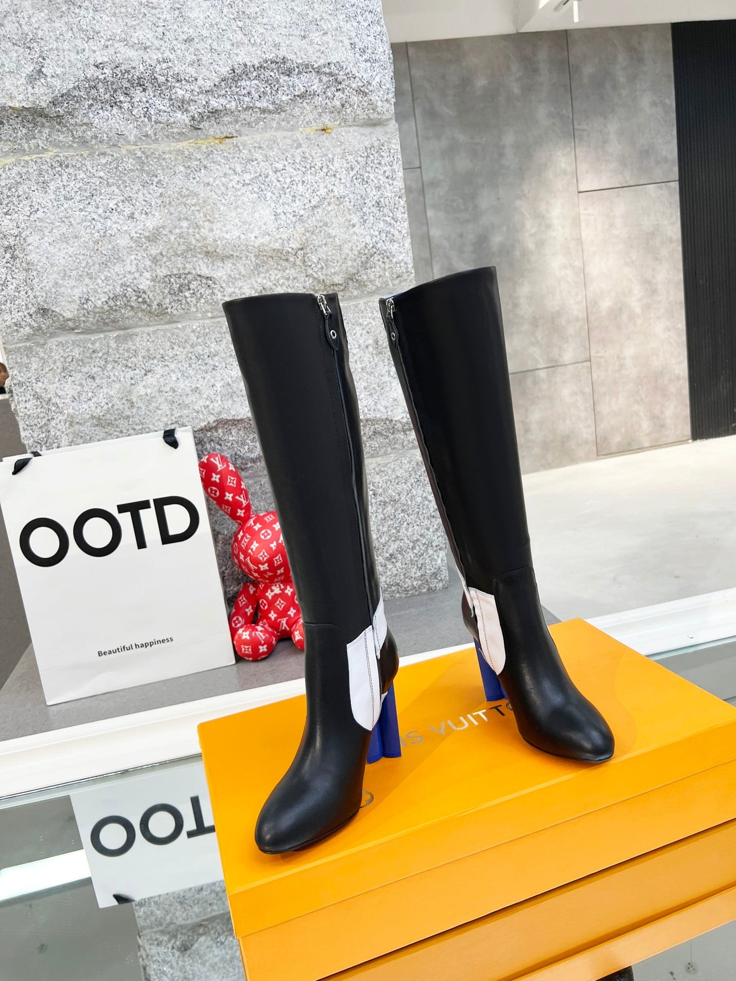 Luxury Shoes - LU-V - 506