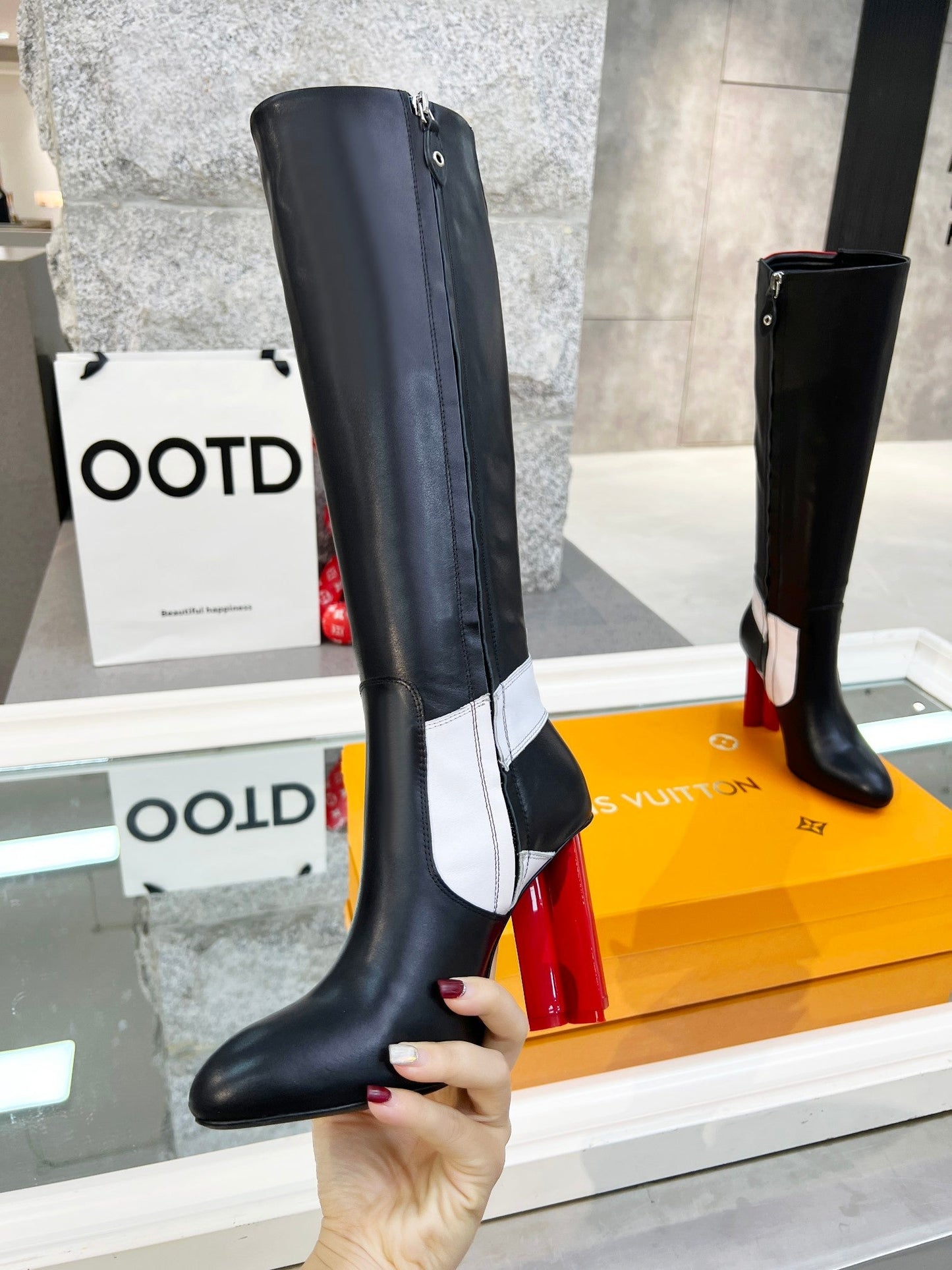 Luxury Shoes - LU-V - 504