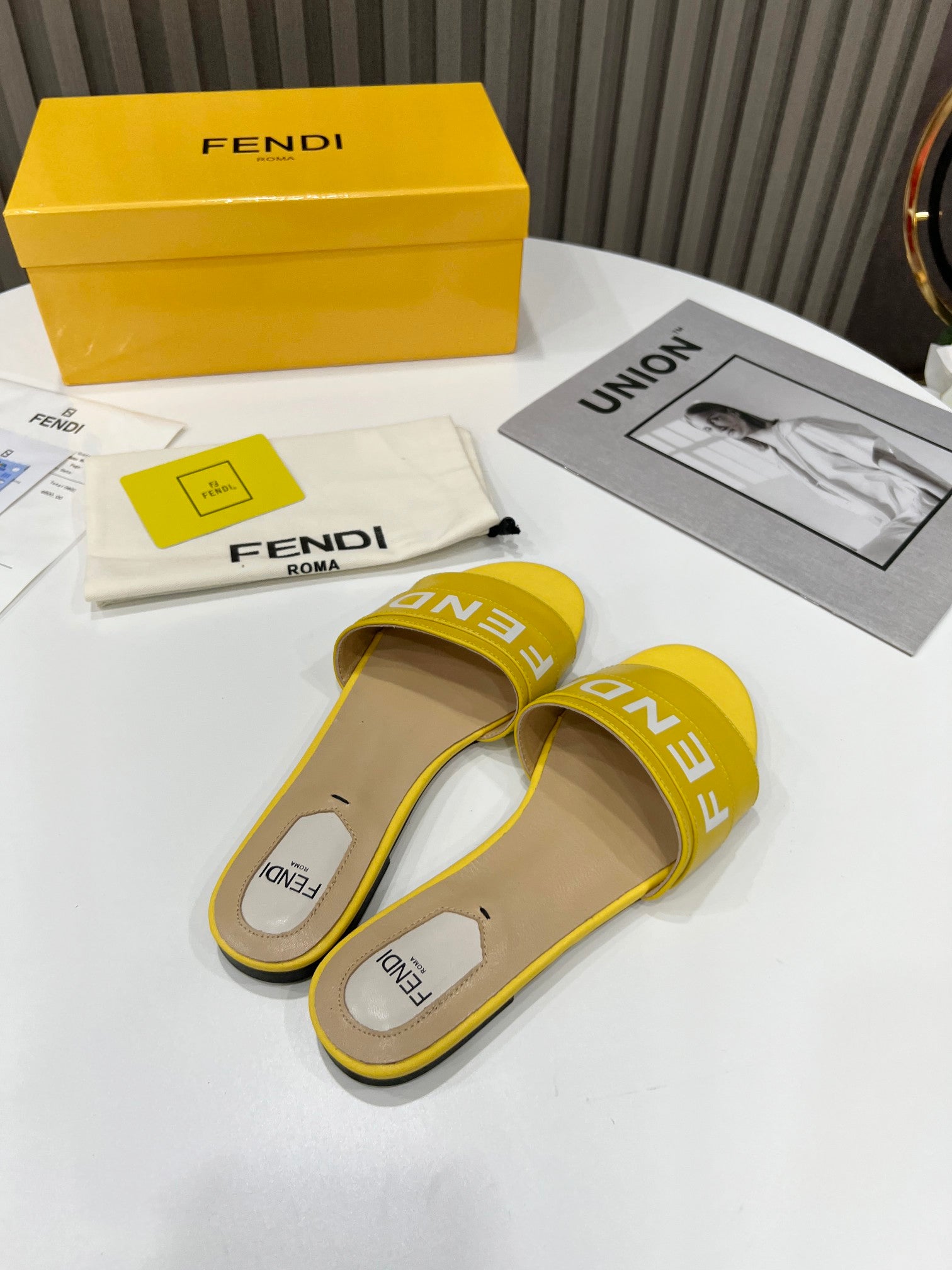 Luxury Shoes - FED - 648