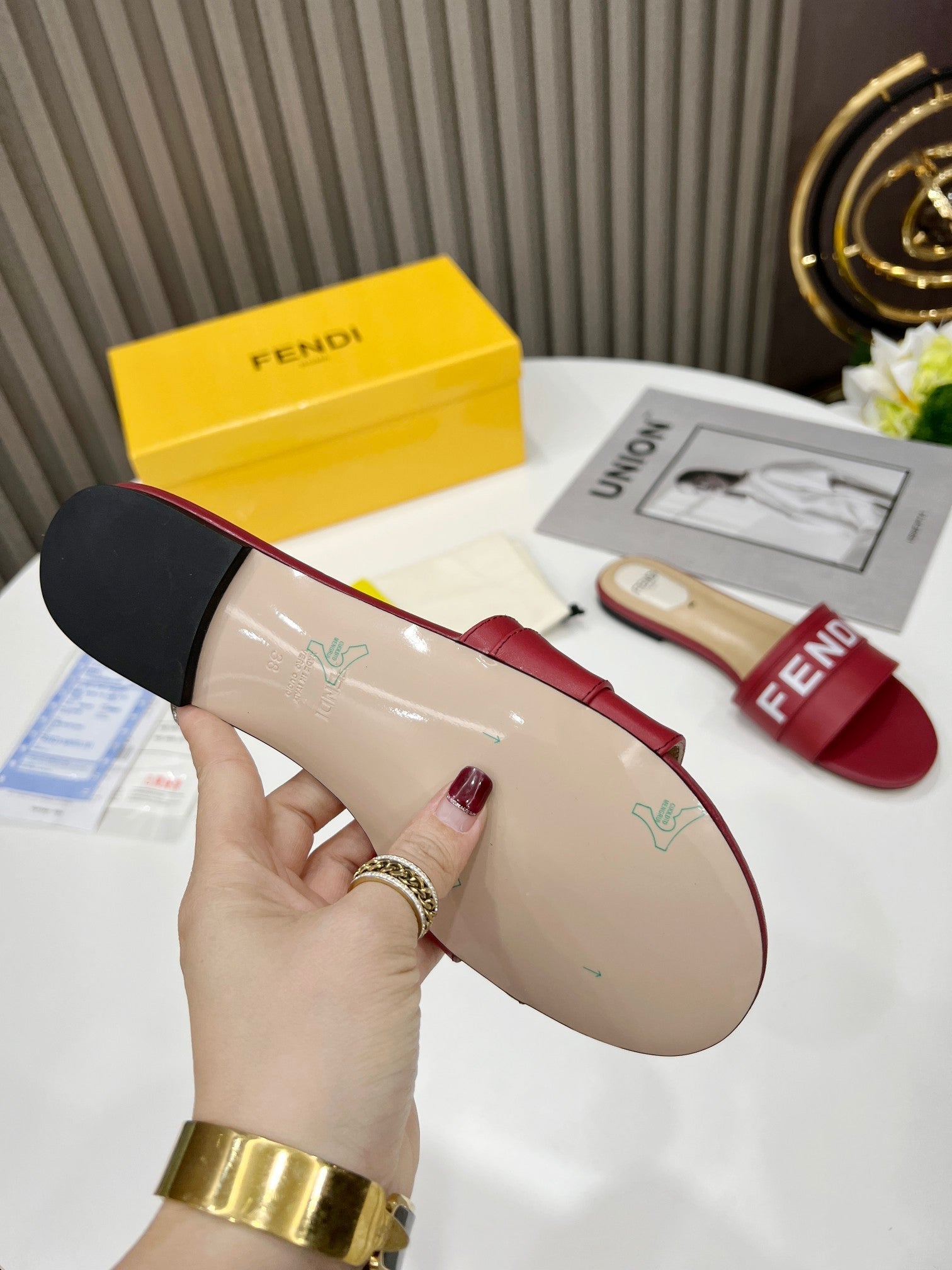 Luxury Shoes - FED - 647