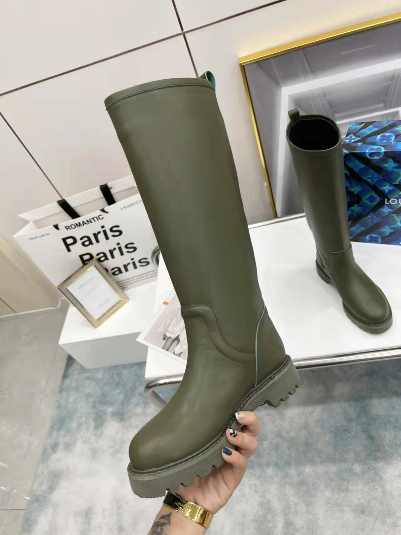 Luxury Shoes - LU-V - 621