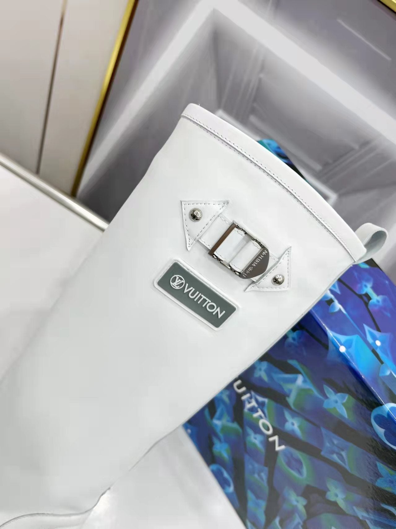 Luxury Shoes - LU-V - 620