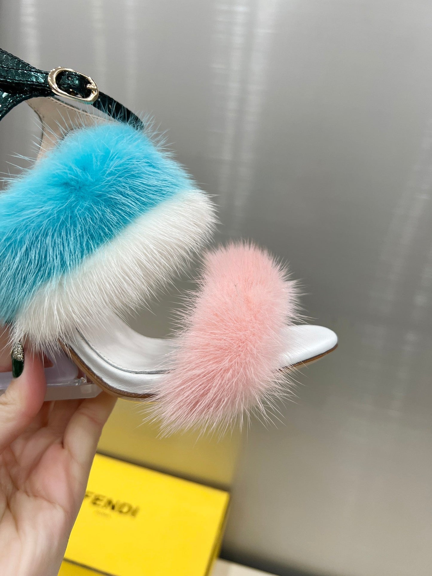 Luxury Shoes - FED - 675