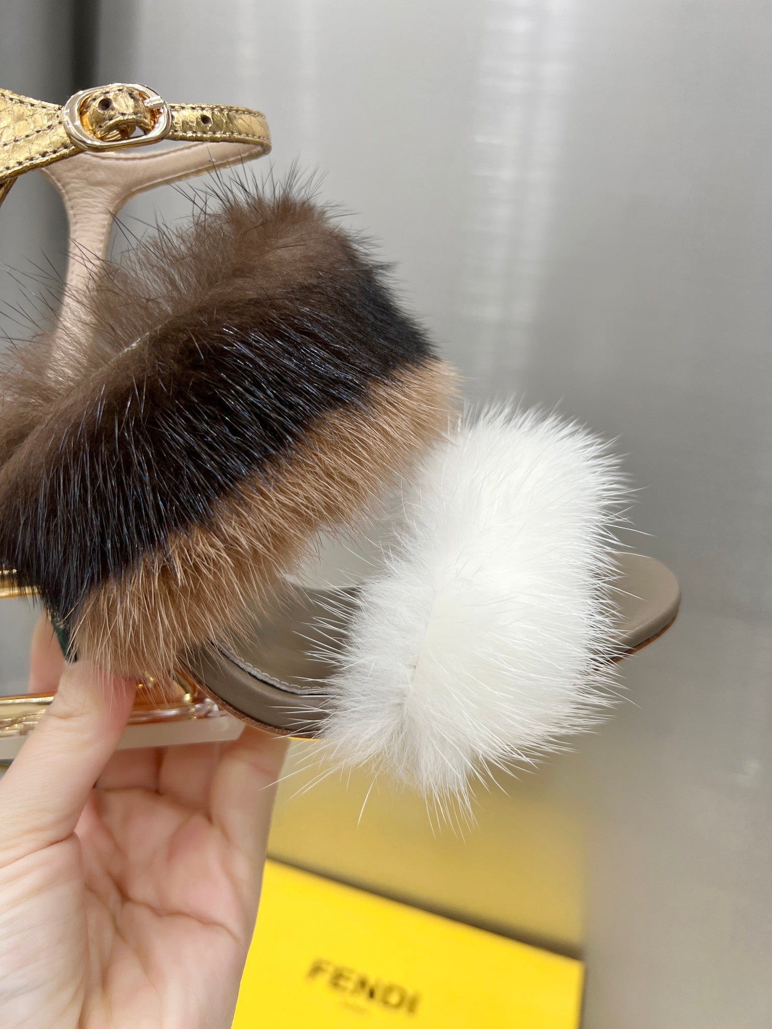 Luxury Shoes - FED - 676