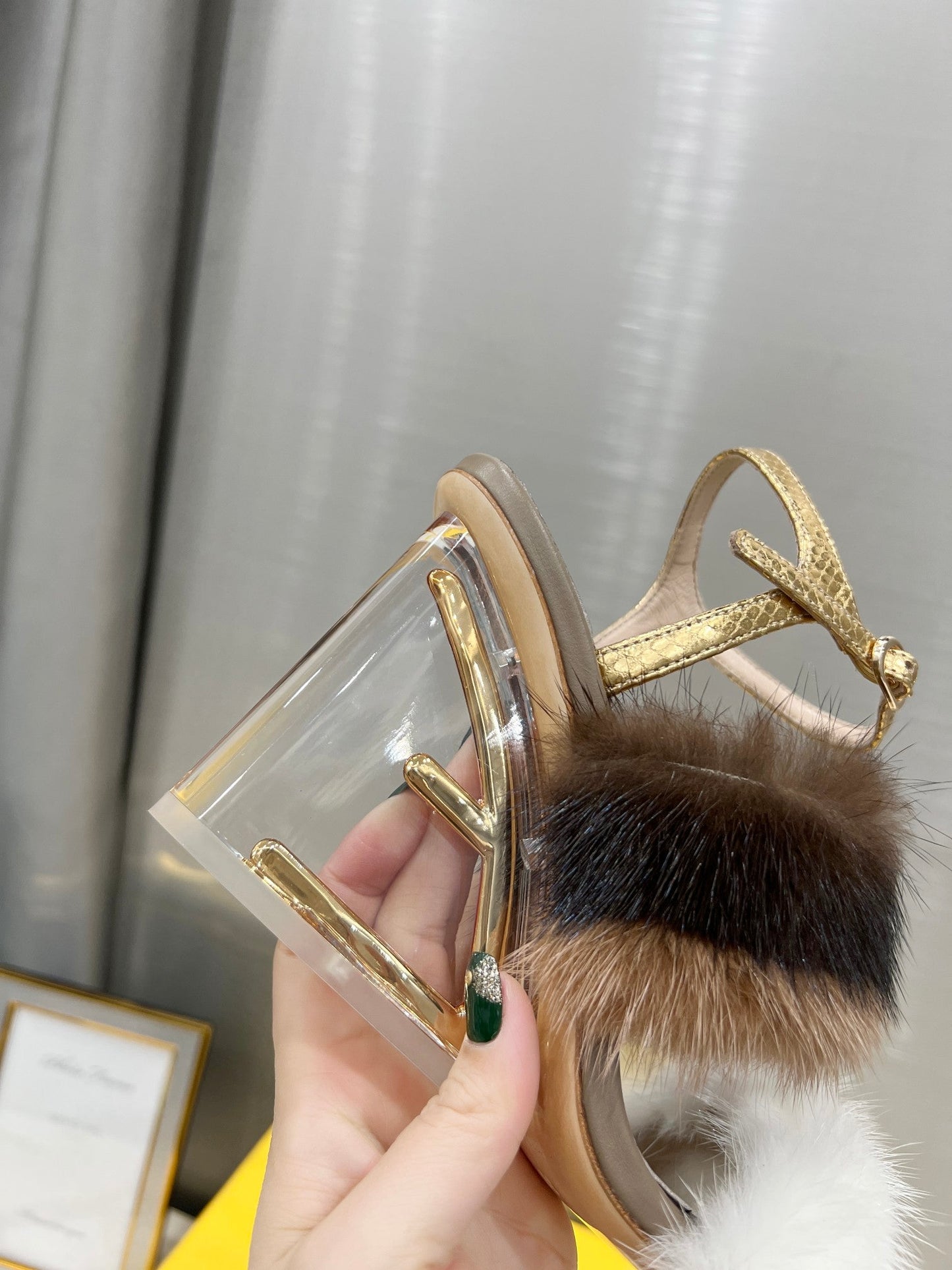 Luxury Shoes - FED - 676