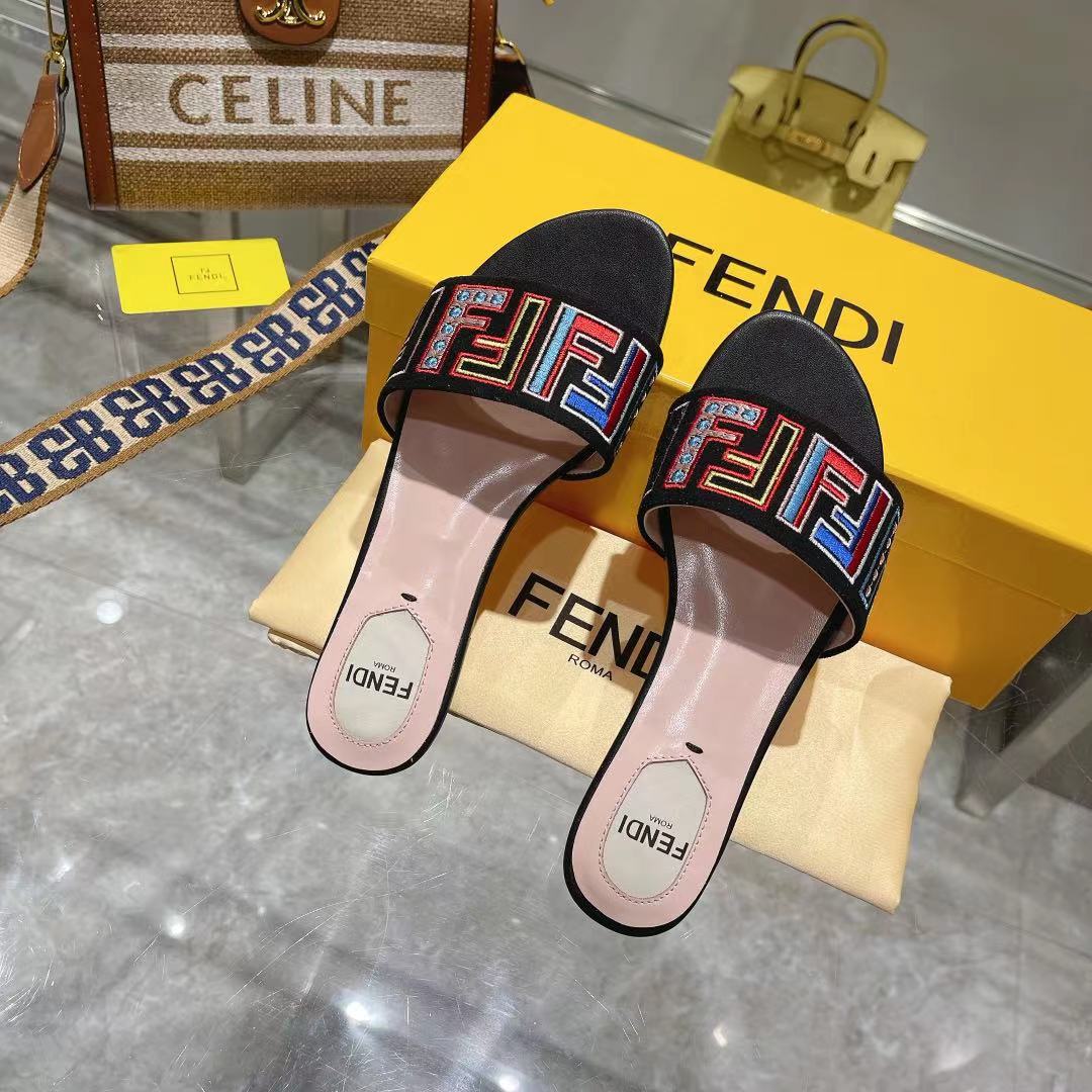 Luxury Shoes - FED - 557