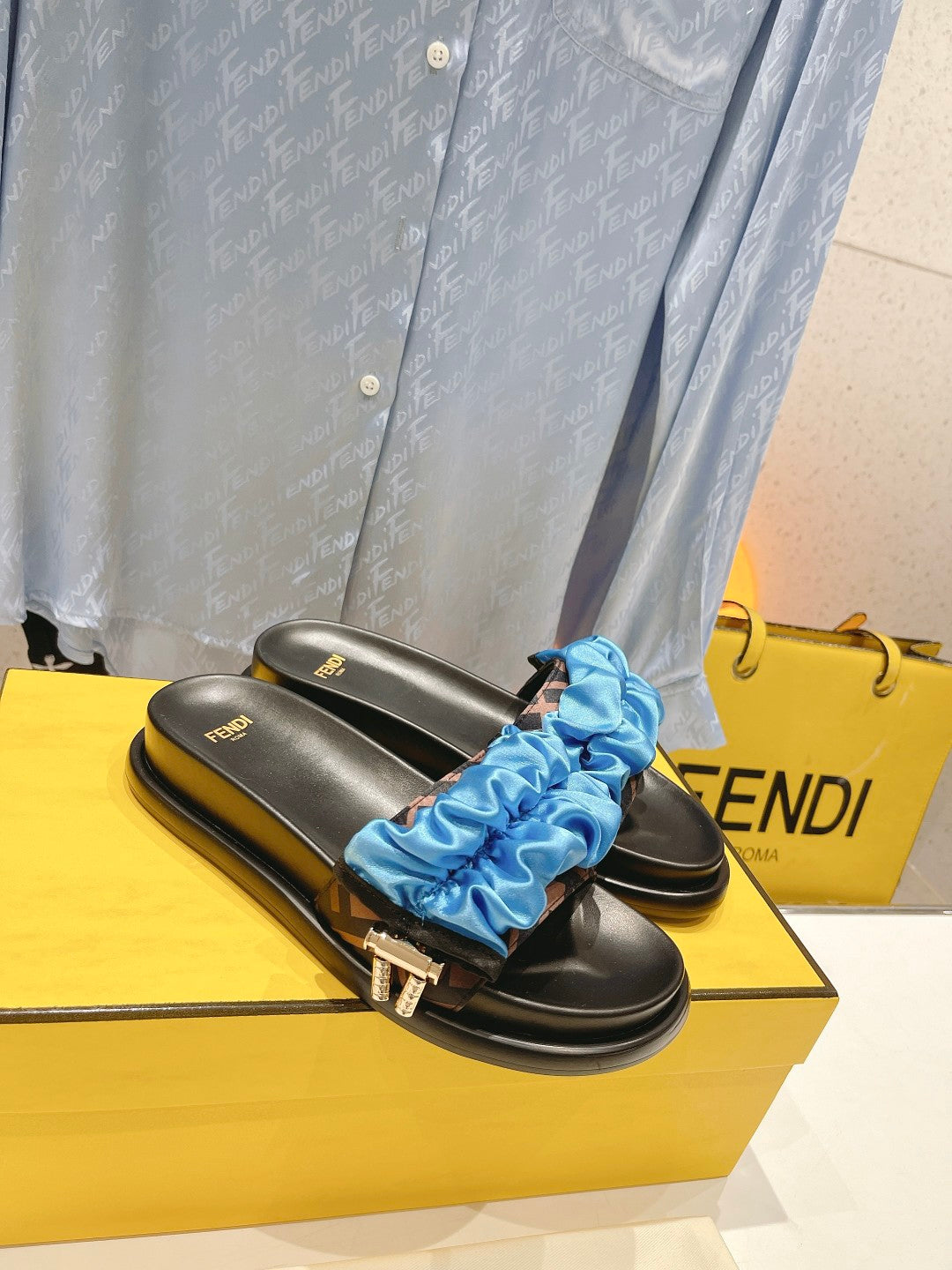 Luxury Shoes - FED - 547