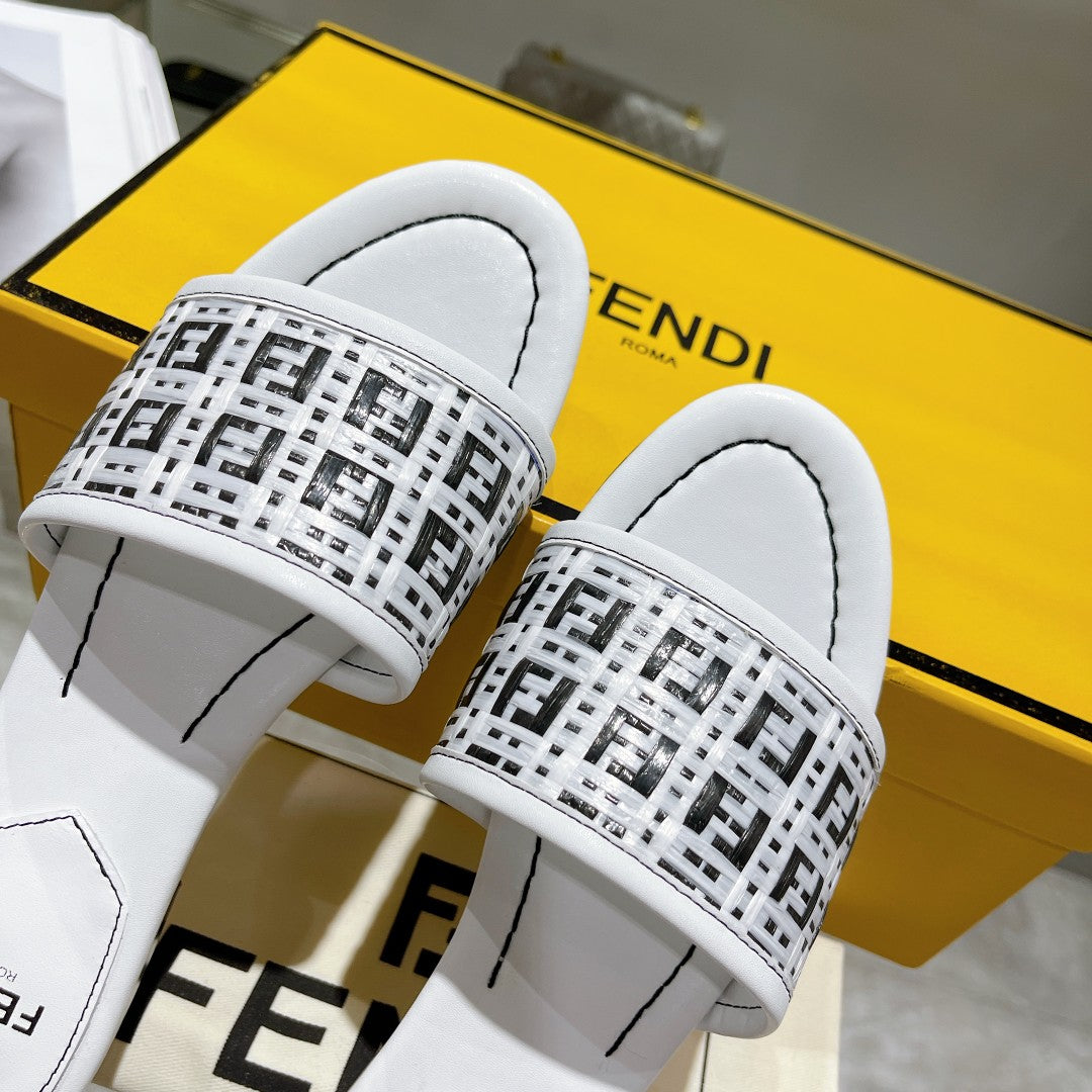 Luxury Shoes - FED - 550