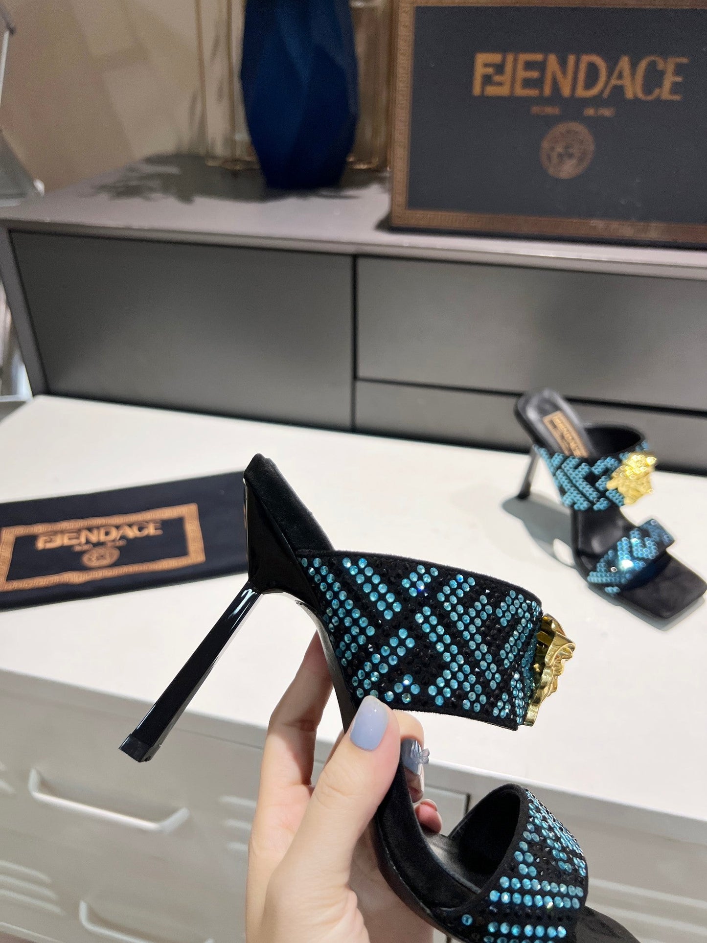 Luxury Shoes - FED - 509