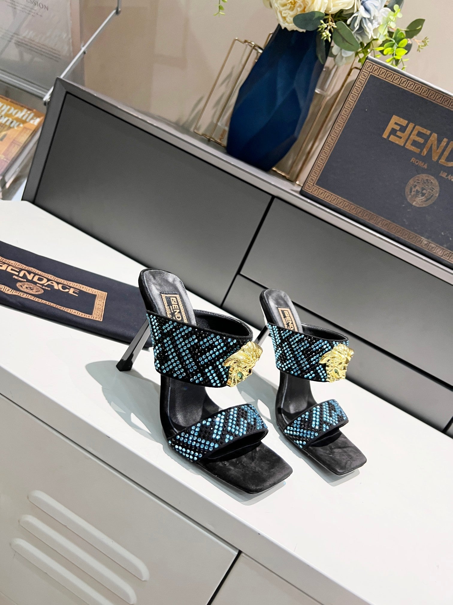 Luxury Shoes - FED - 509