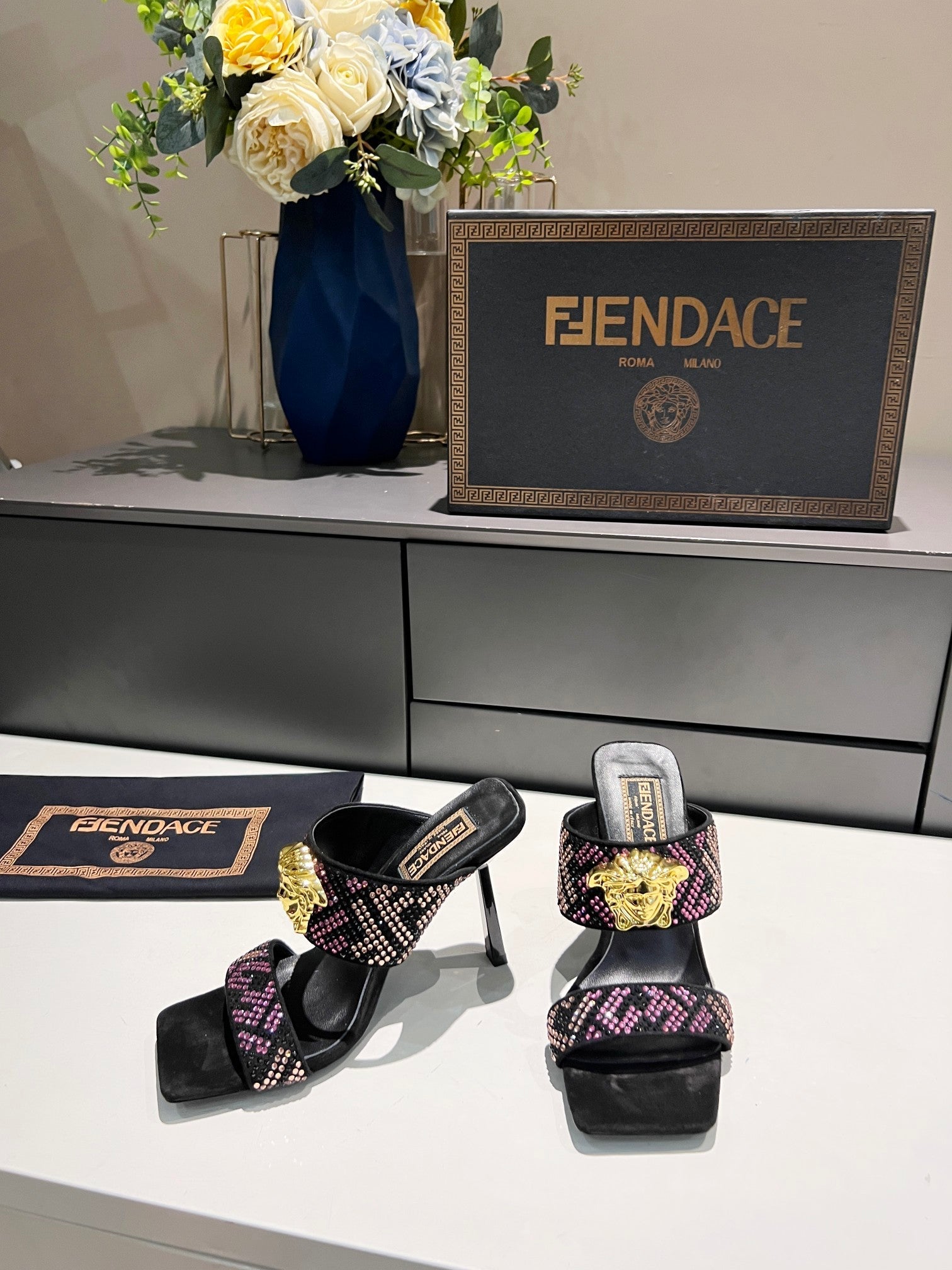 Luxury Shoes - FED - 510