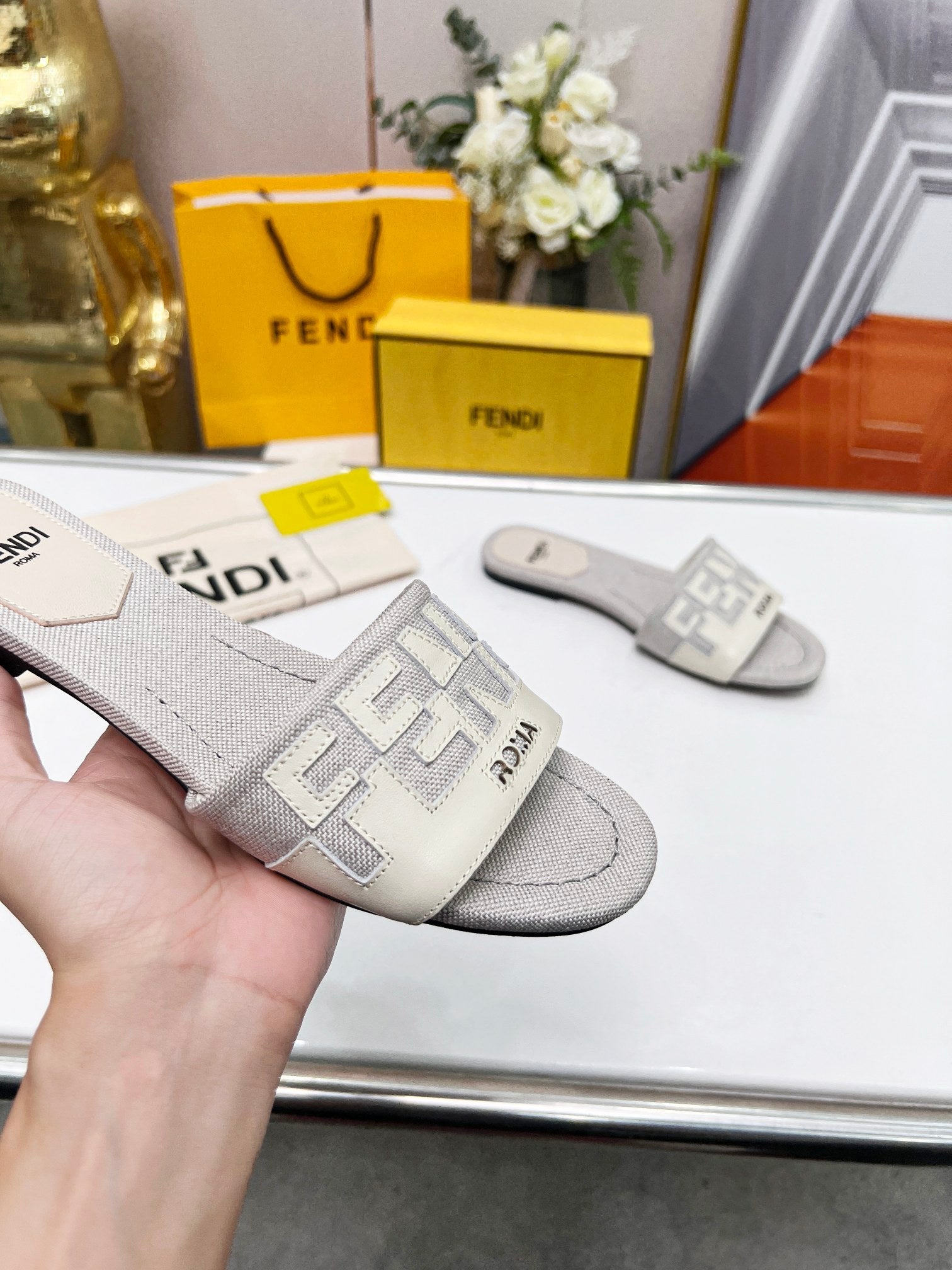 Luxury Shoes - FED - 545
