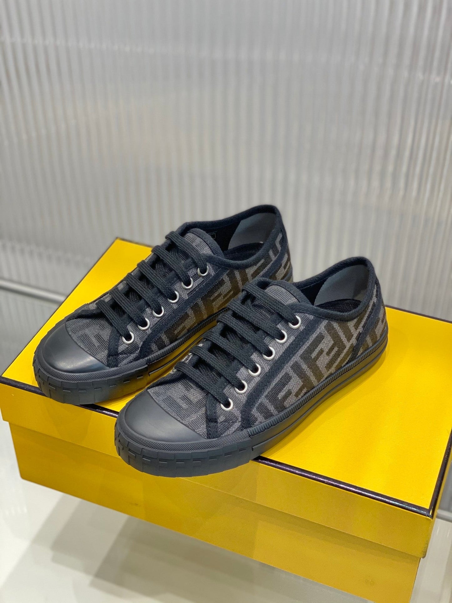 Luxury Shoes - FED - 508