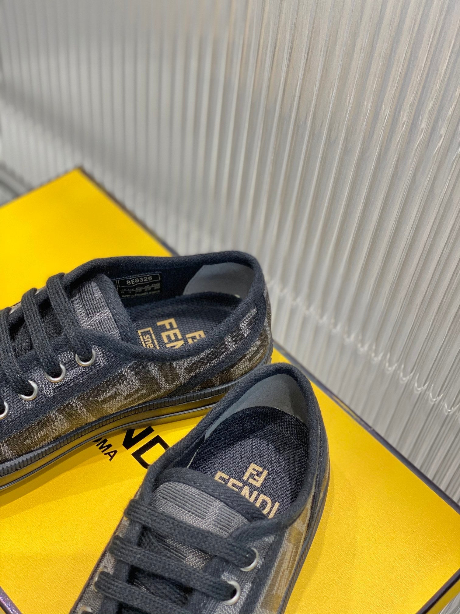 Luxury Shoes - FED - 508