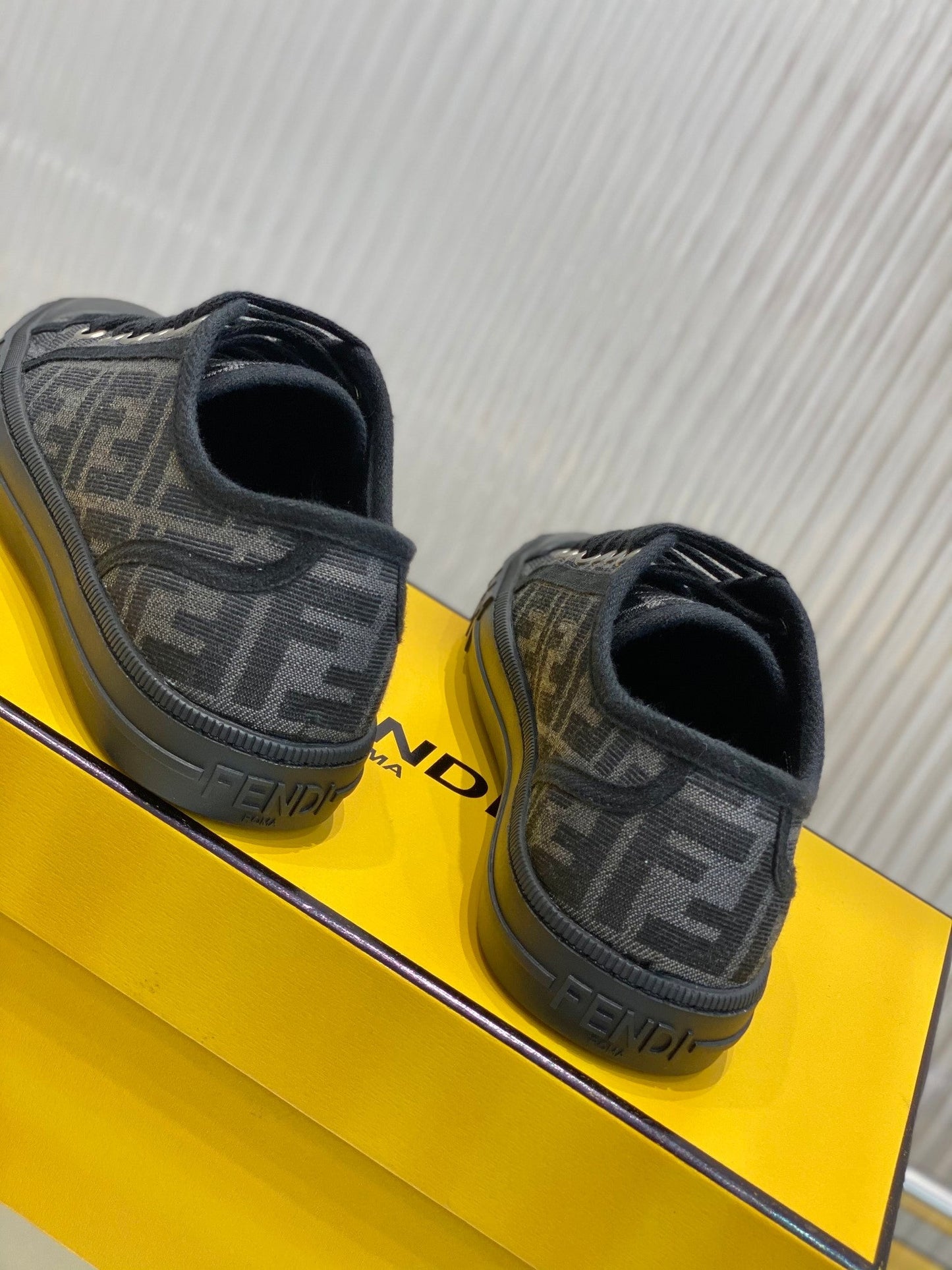 Luxury Shoes - FED - 508