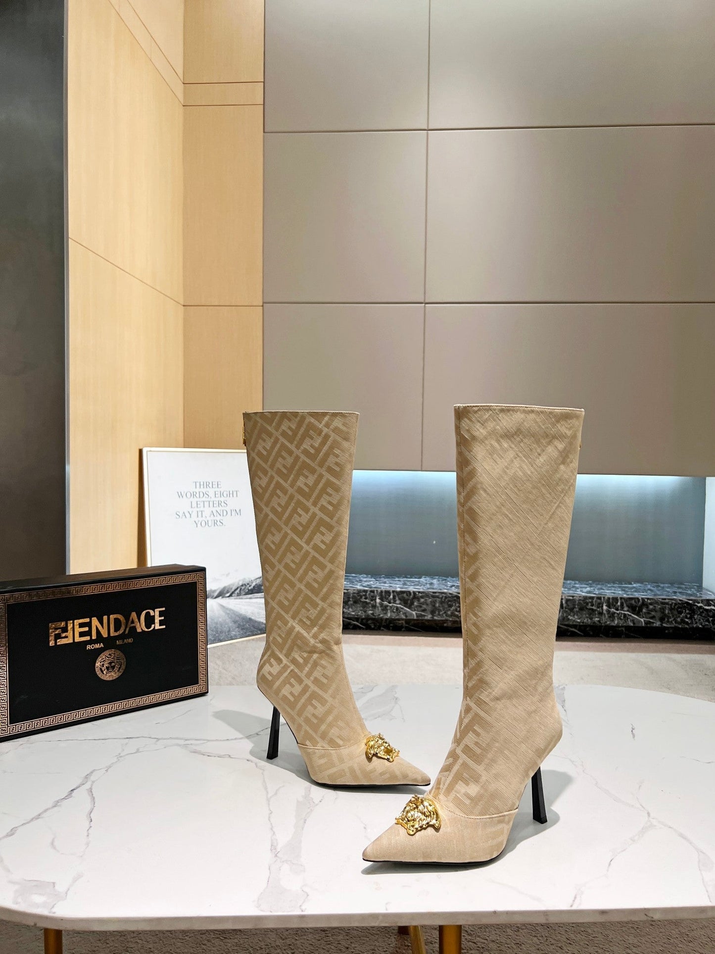 Luxury Shoes - FED - 391