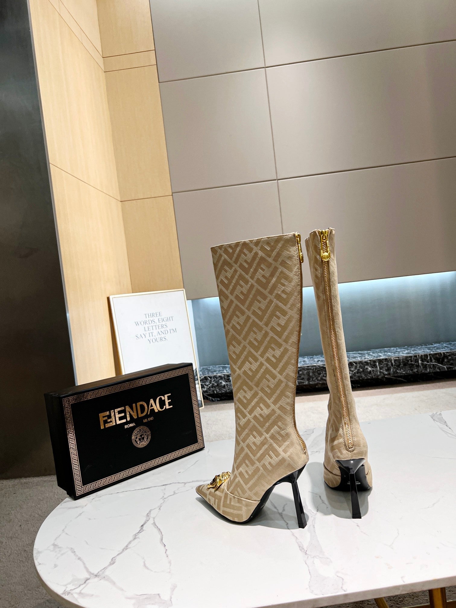 Luxury Shoes - FED - 391